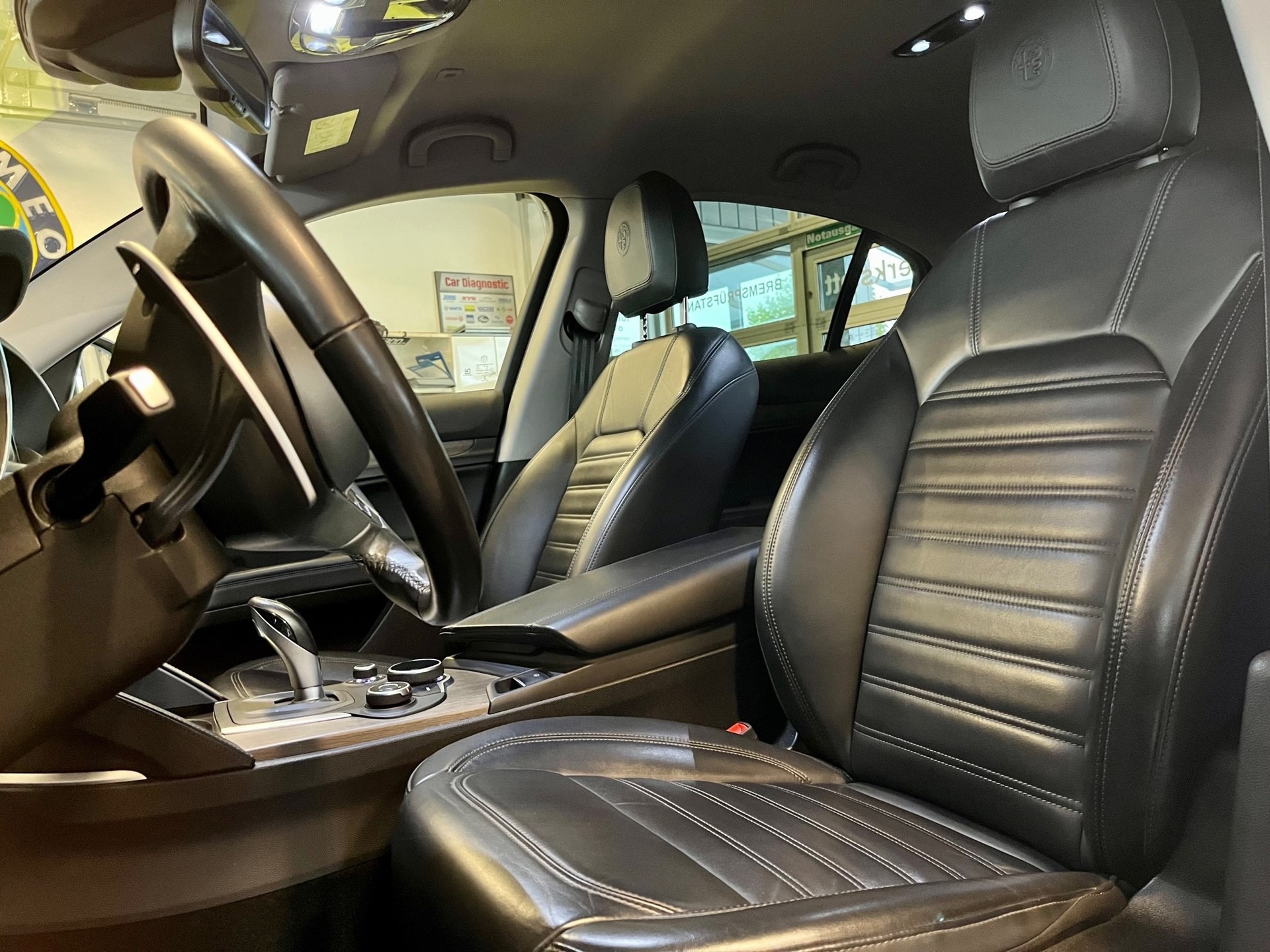 ALFA ROMEO Stelvio 2.0 First Edition Q4 Automatic Anhängerkupplung-image-8