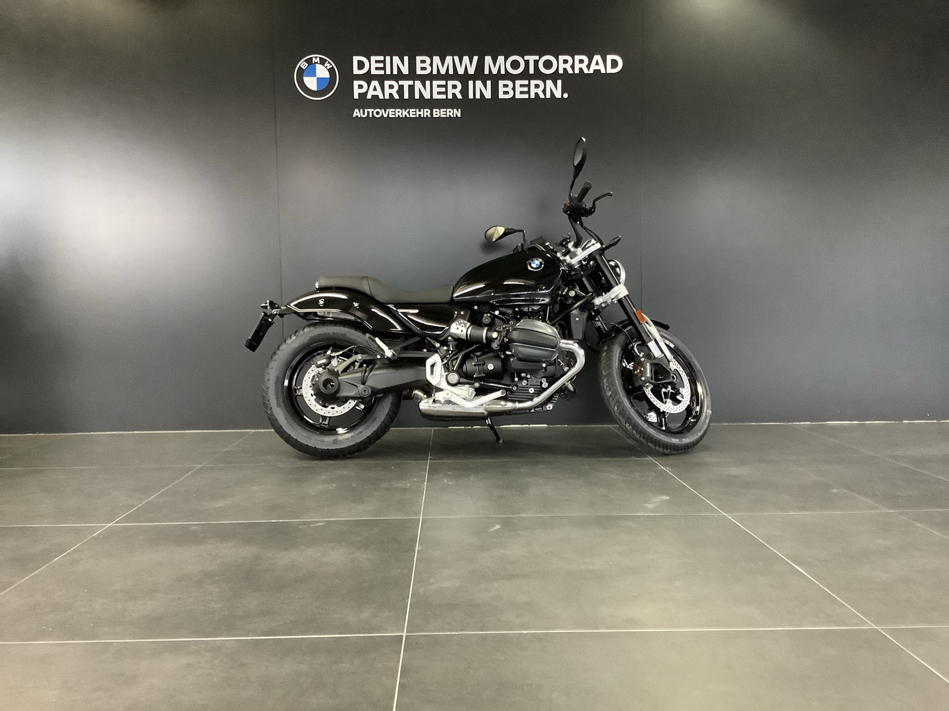BMW R 12-image-0