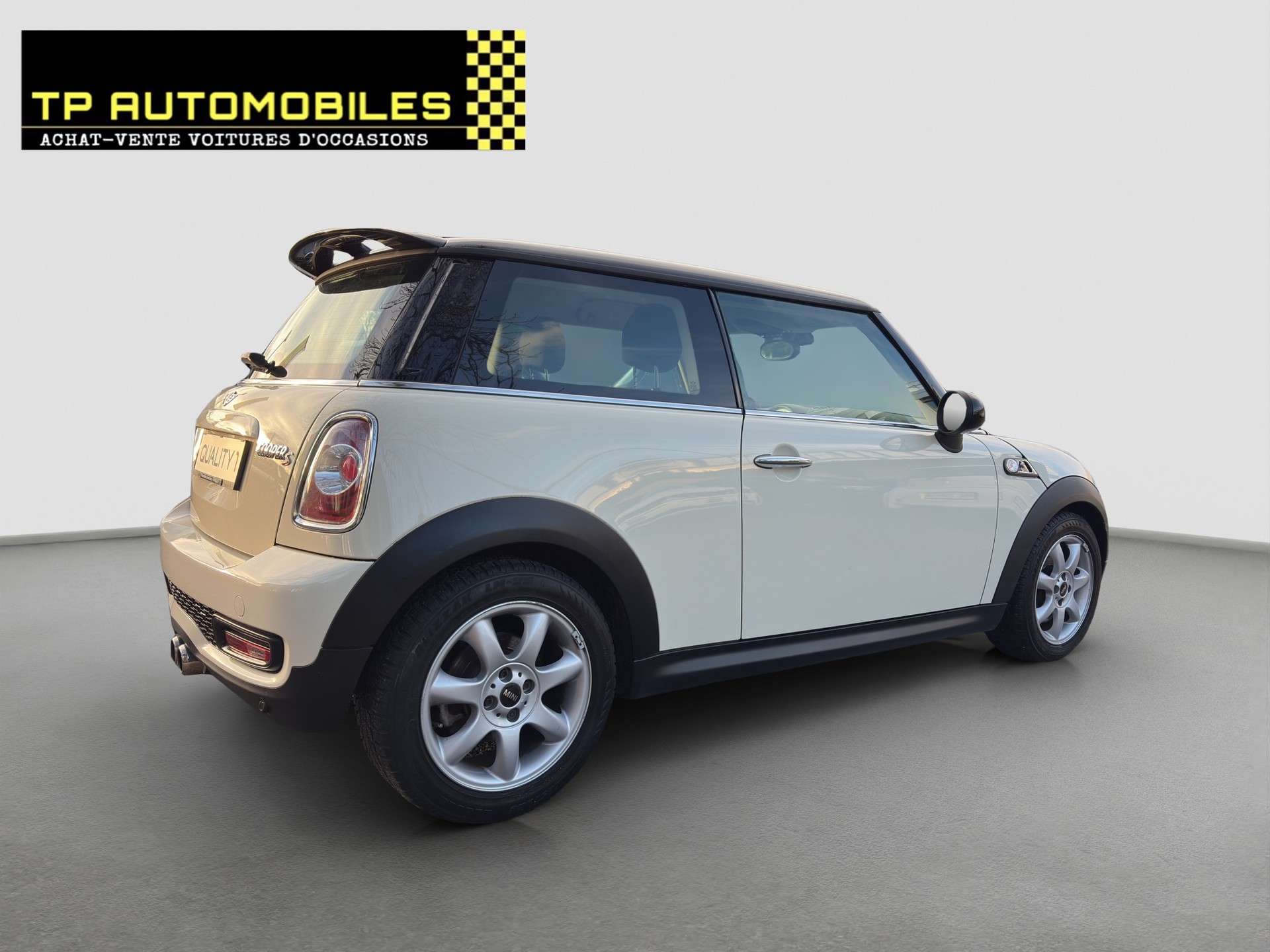 MINI Mini Cooper S-image-4