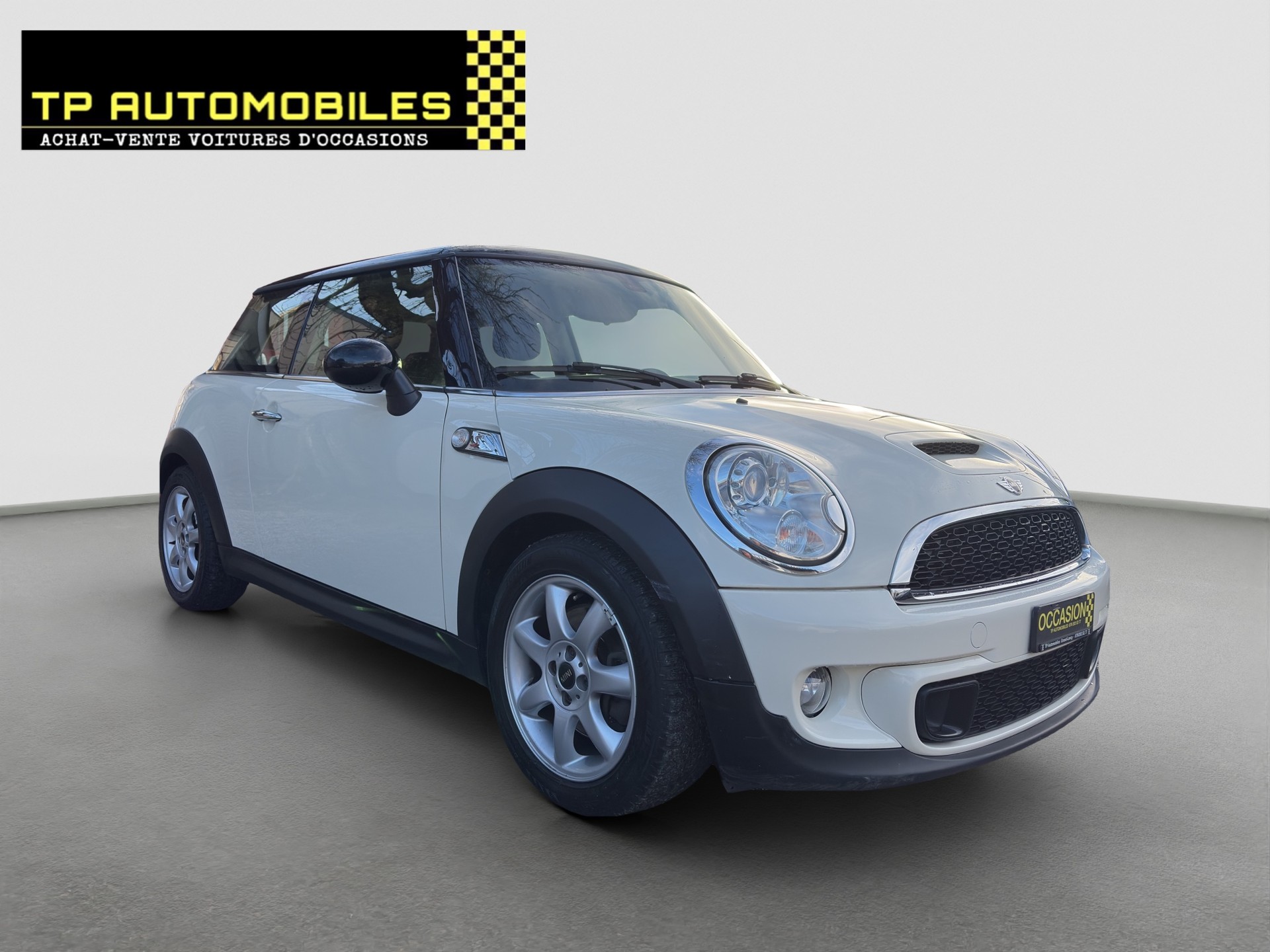 MINI Mini Cooper S-image-2