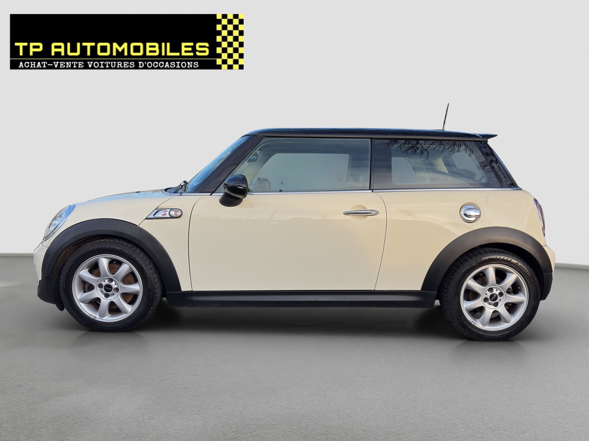 MINI Mini Cooper S-image-7