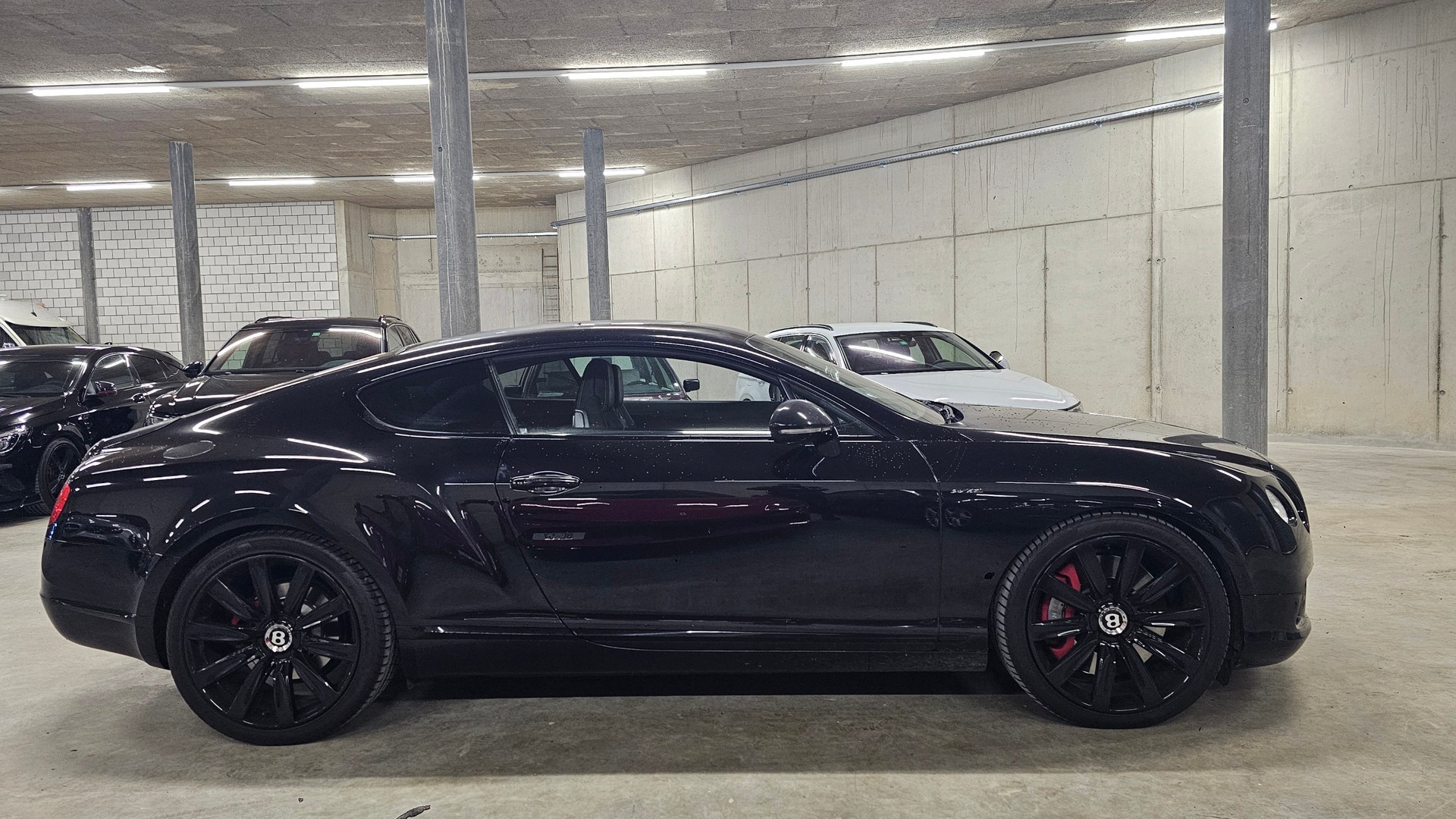 BENTLEY Continental GT 6.0 W12-image-2
