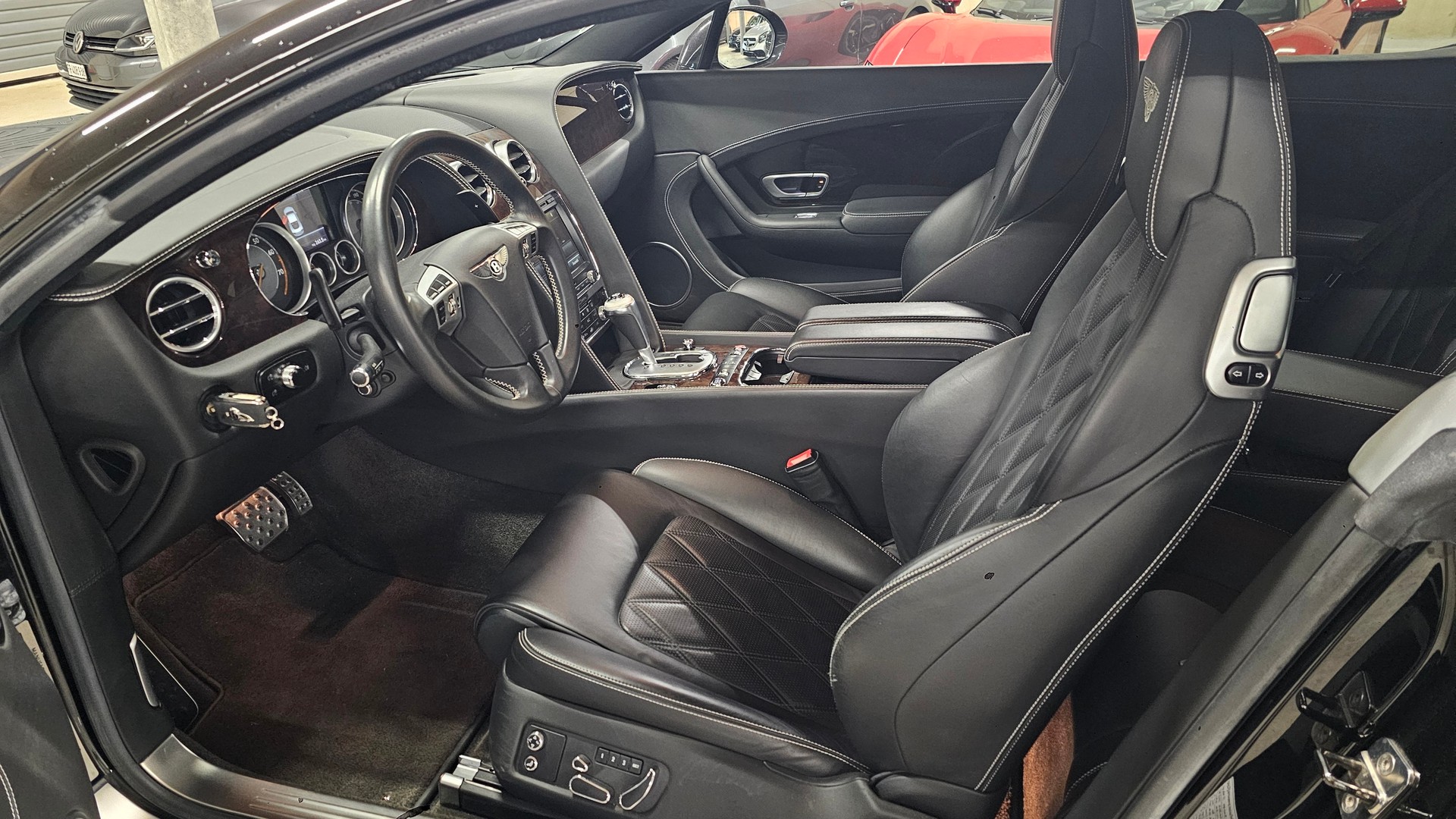 BENTLEY Continental GT 6.0 W12-image-5