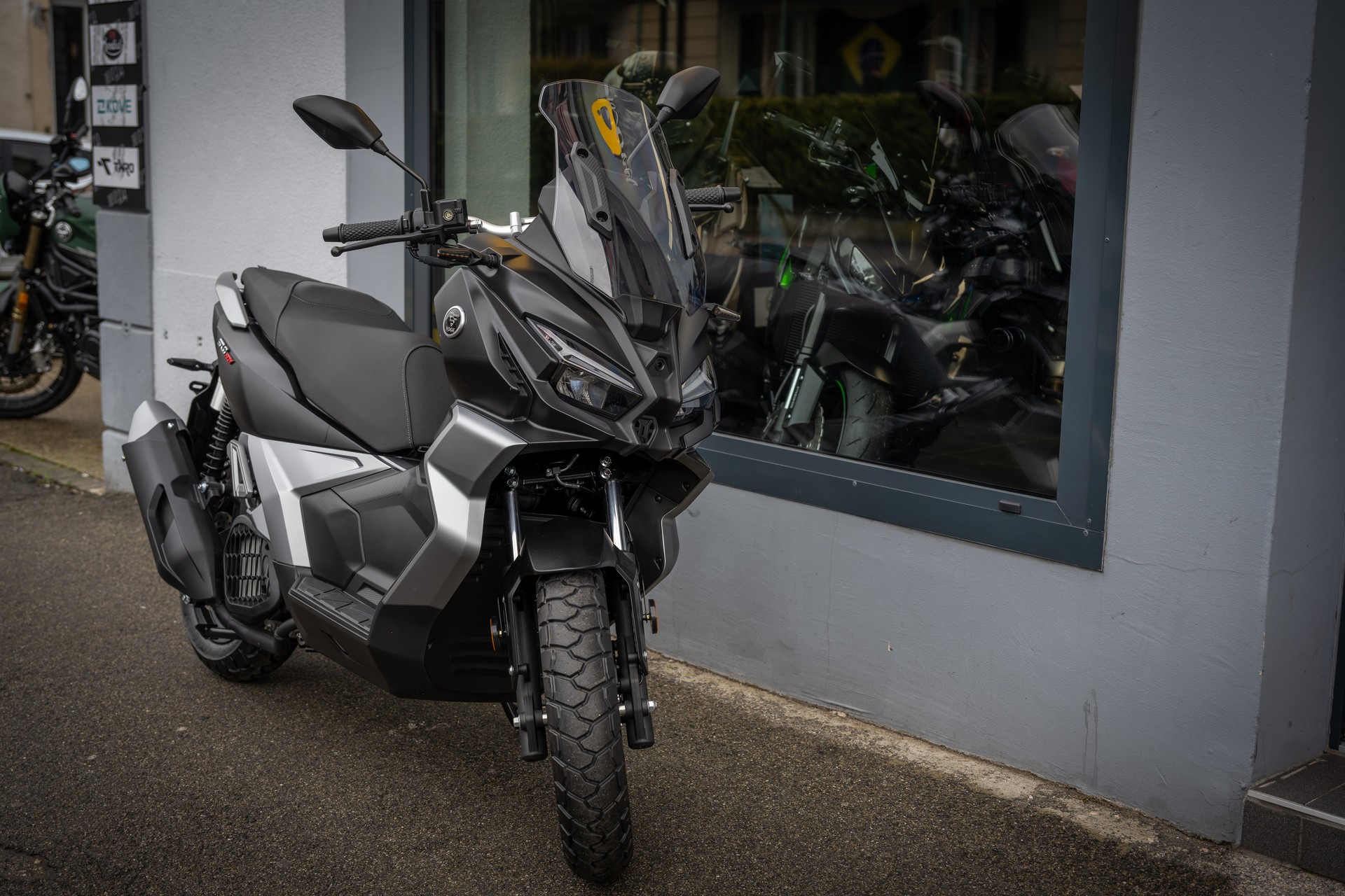 VOGE SR1 ADV 125-image-8
