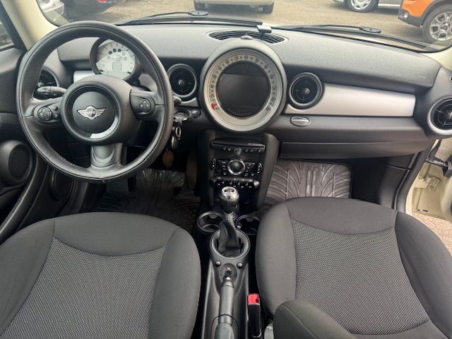 MINI One-image-7