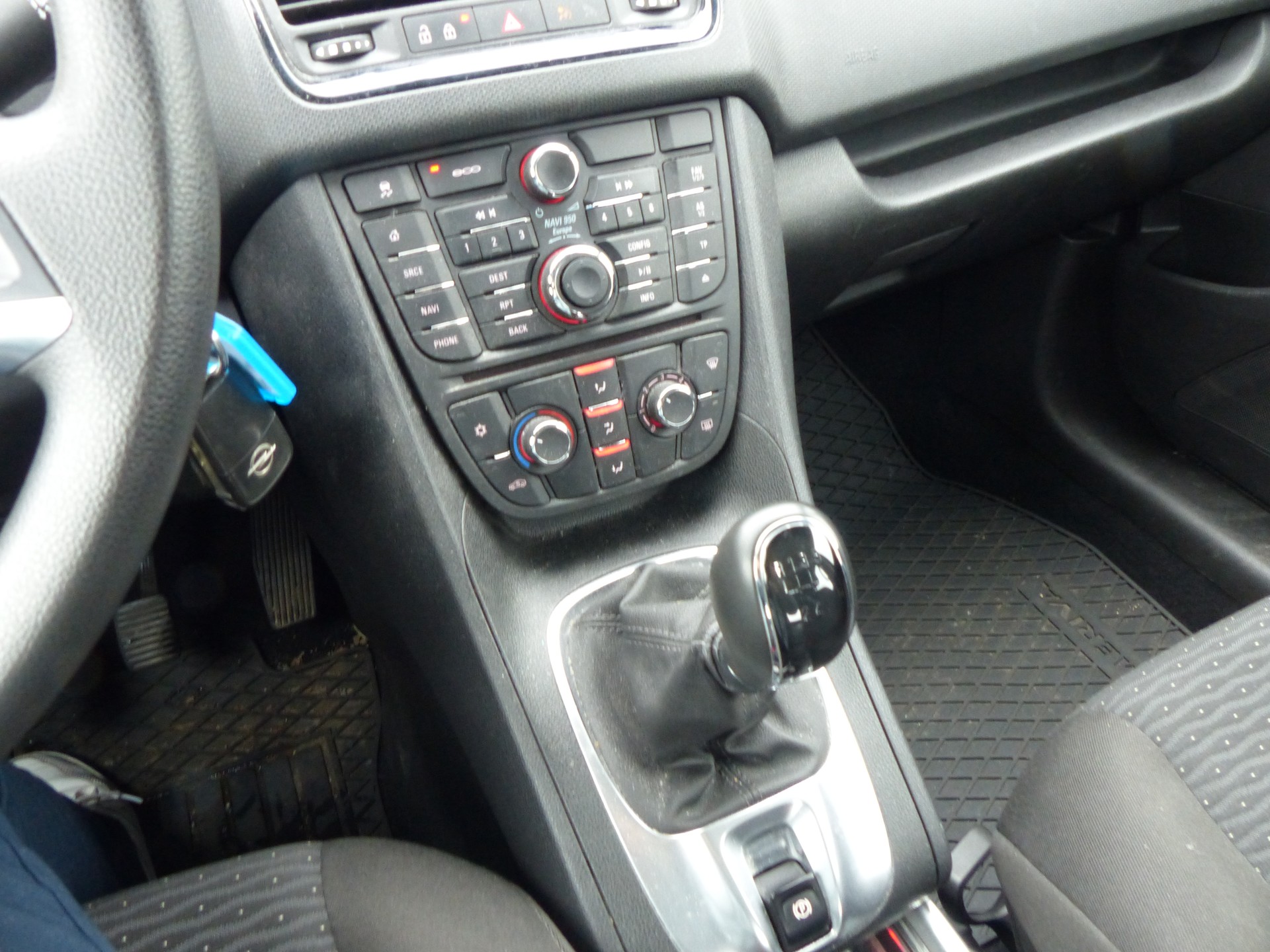 OPEL Meriva 1.4 Turbo Drive-image-9