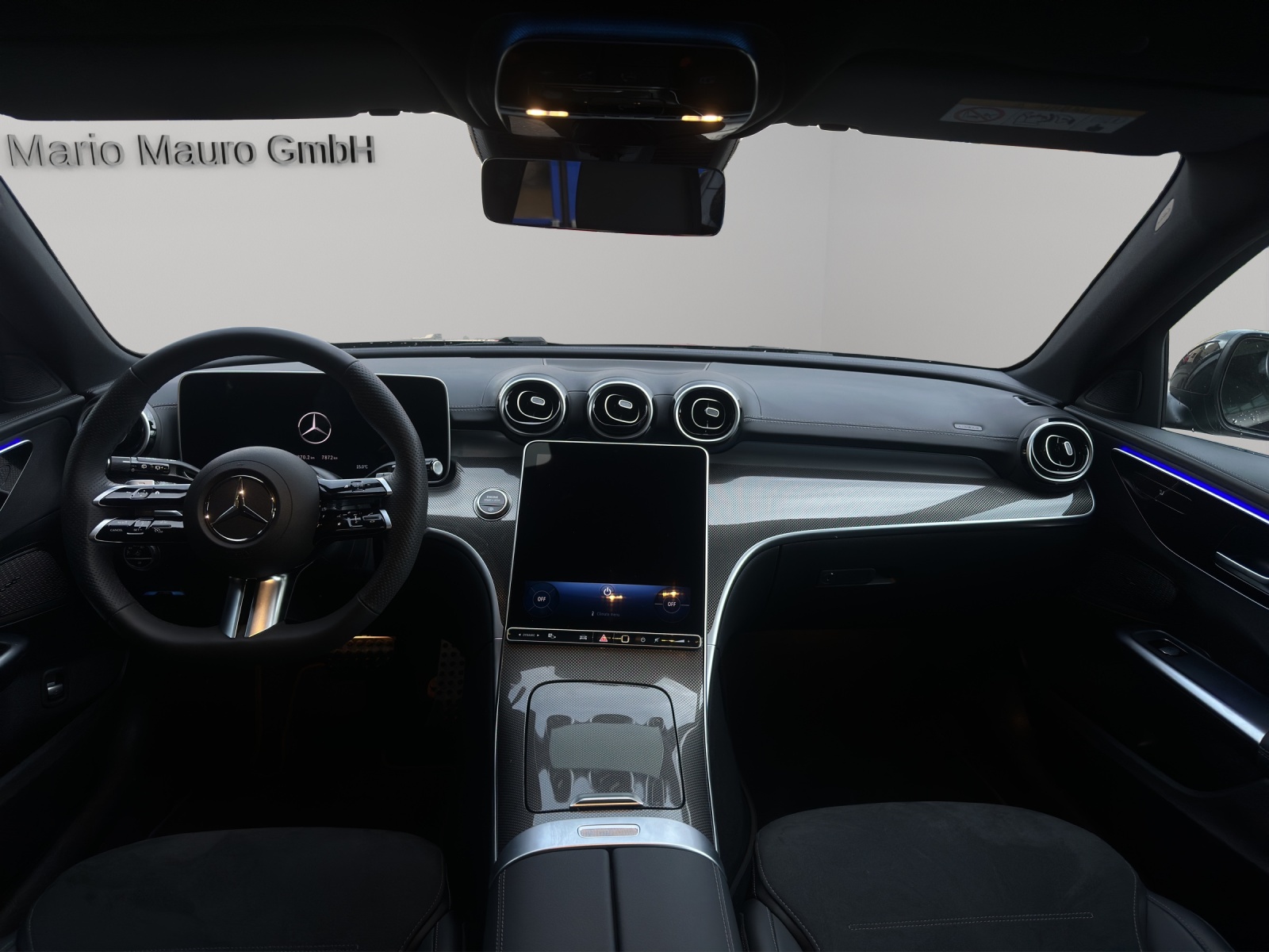 MERCEDES-BENZ C 300 T AMG-LINE-image-8
