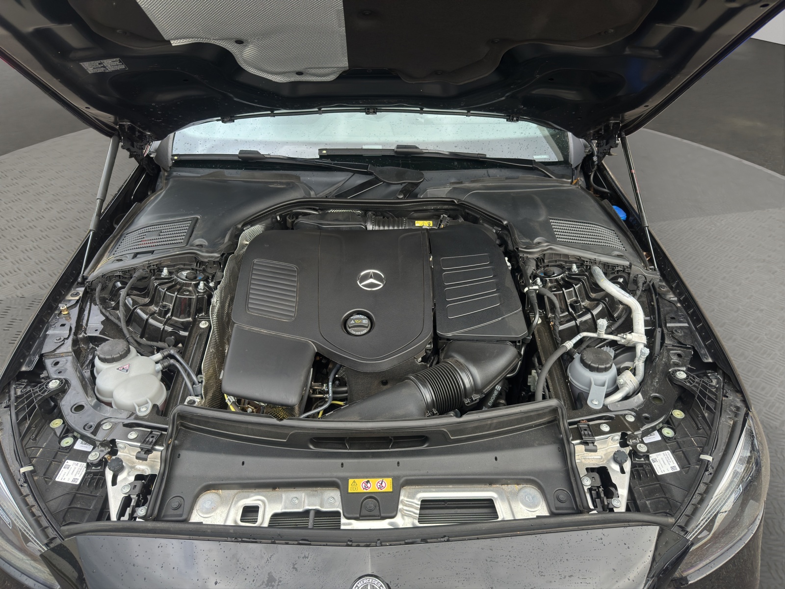 MERCEDES-BENZ C 300 T AMG-LINE-image-14