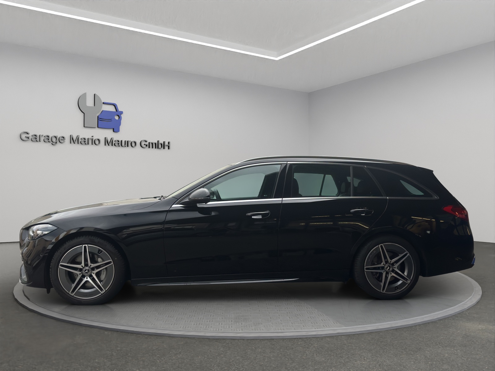 MERCEDES-BENZ C 300 T AMG-LINE-image-1