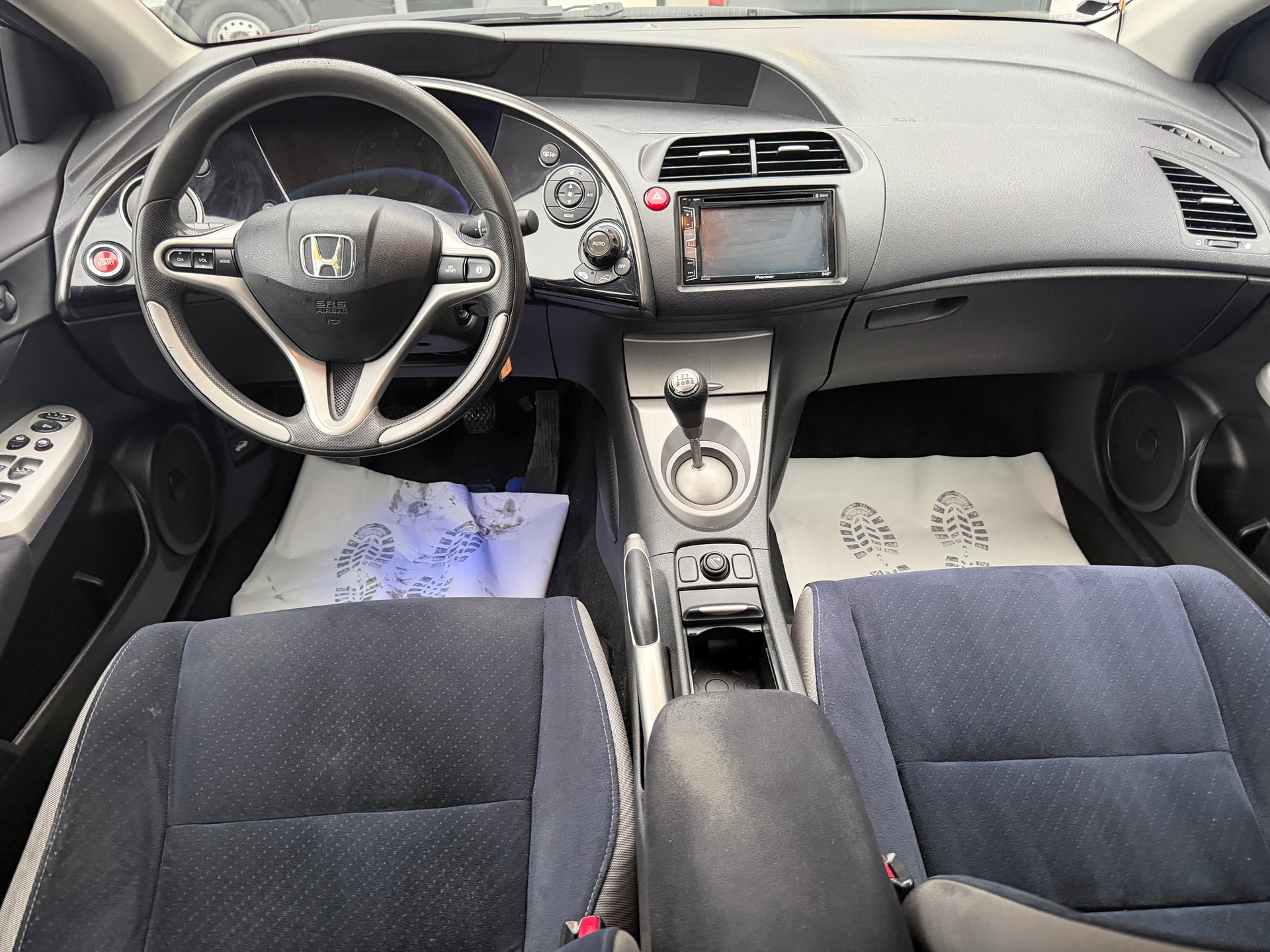 HONDA Civic 2.2 i-CTDi Comfort-image-10