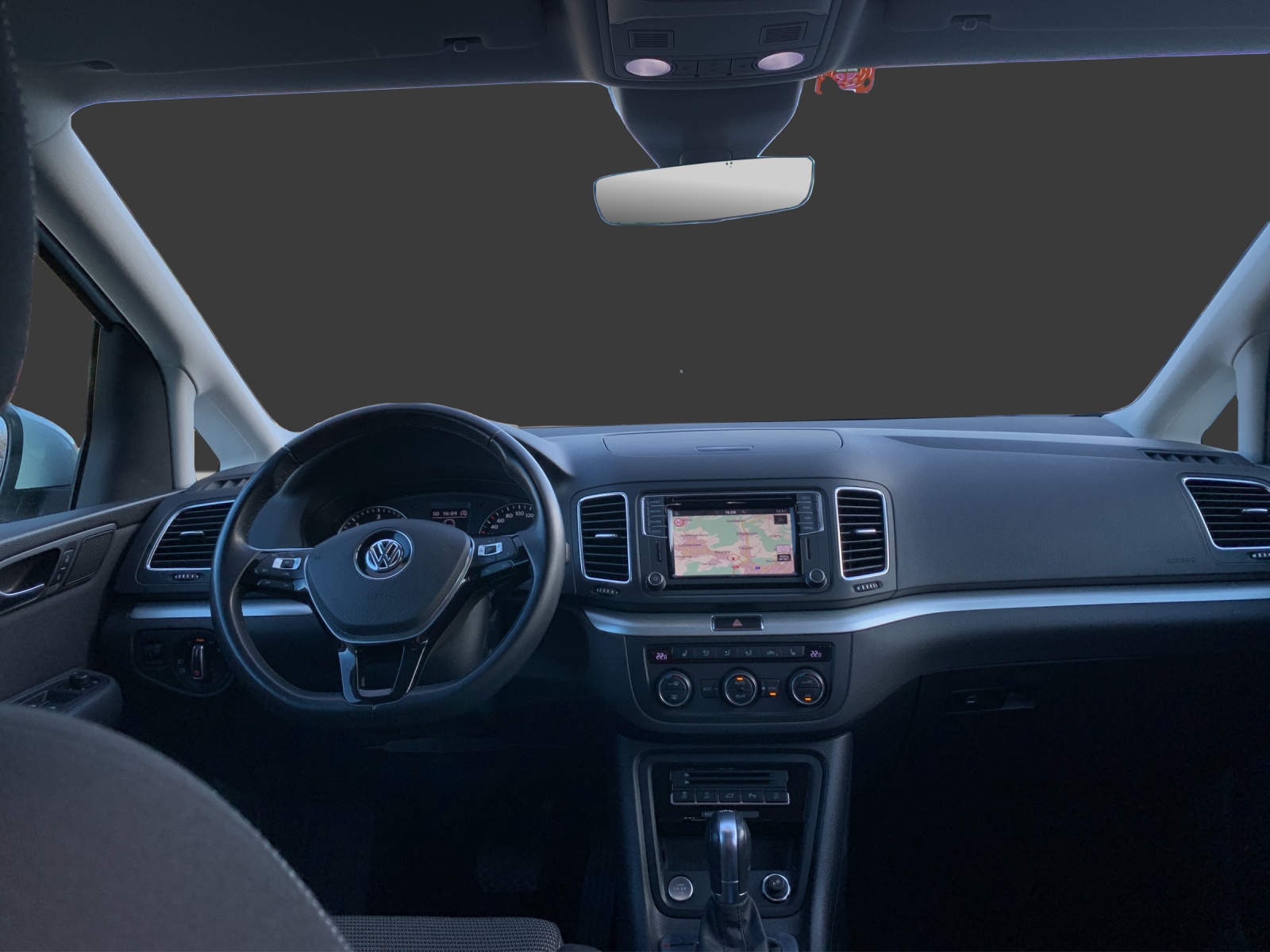 VW Sharan 2.0 TDI BMT Comfortline 4Motion DSG-image-11