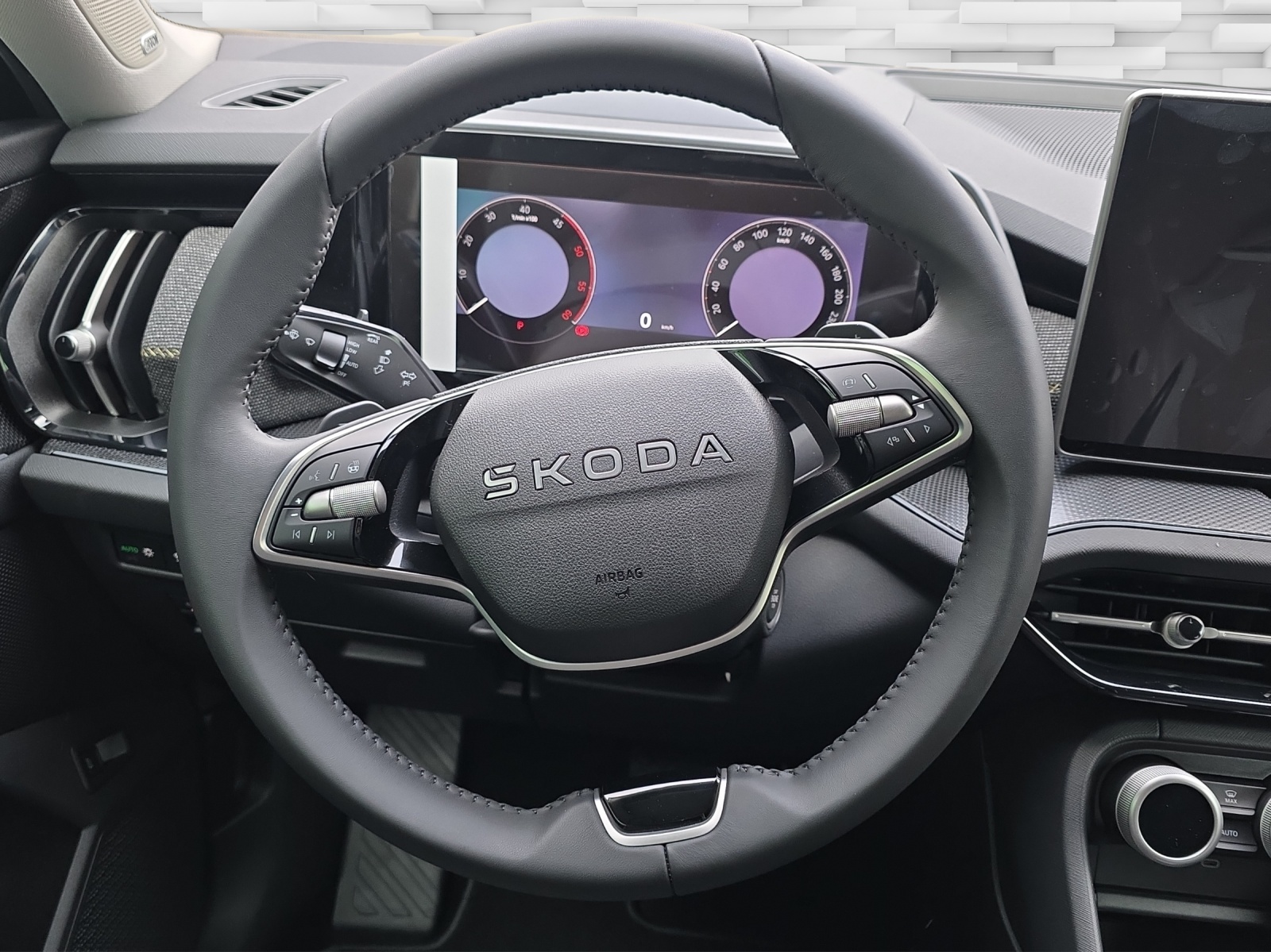 SKODA Kodiaq 2.0 TDI Dynamic 4x4-image-5