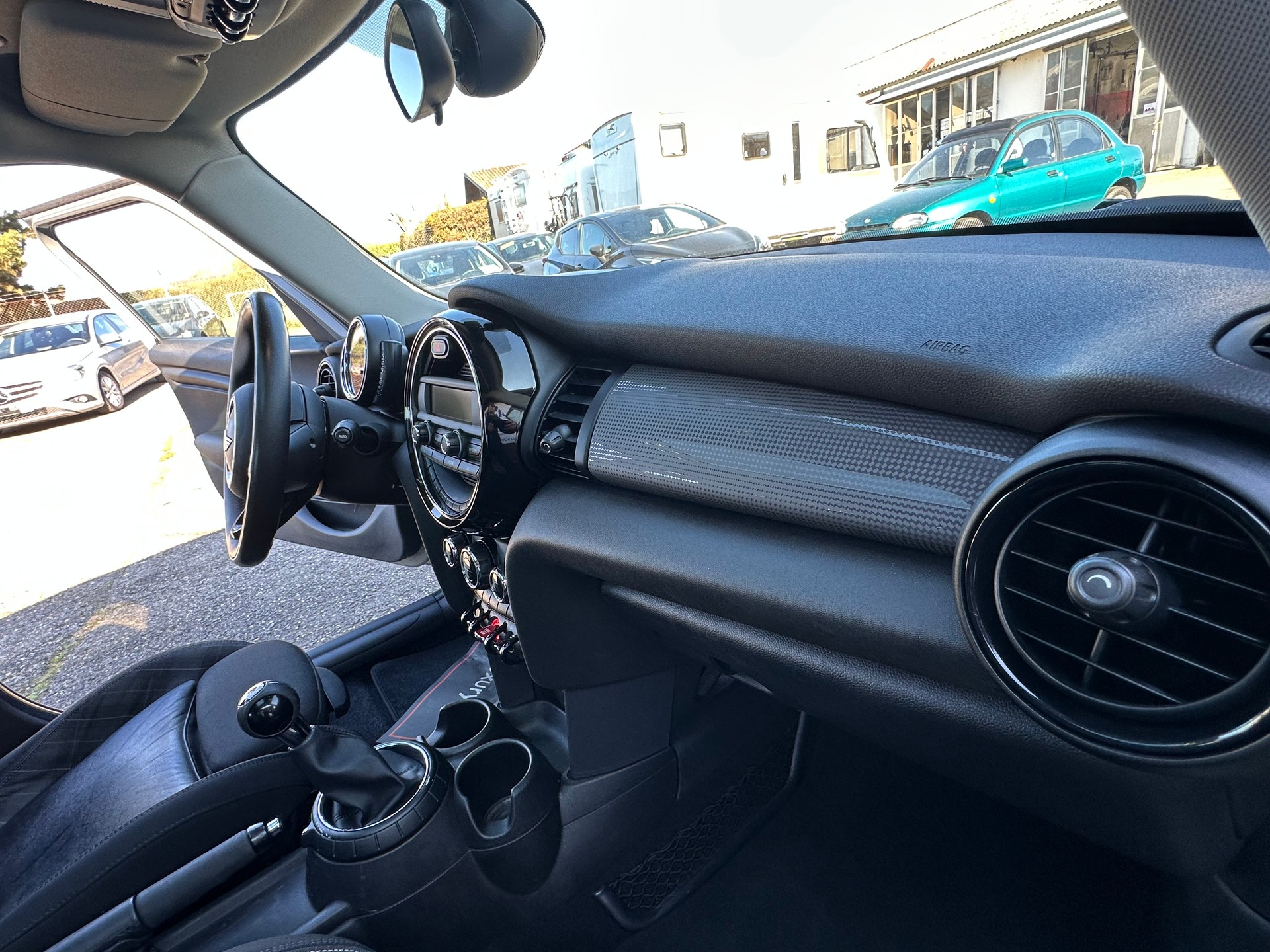 MINI Cooper-image-21