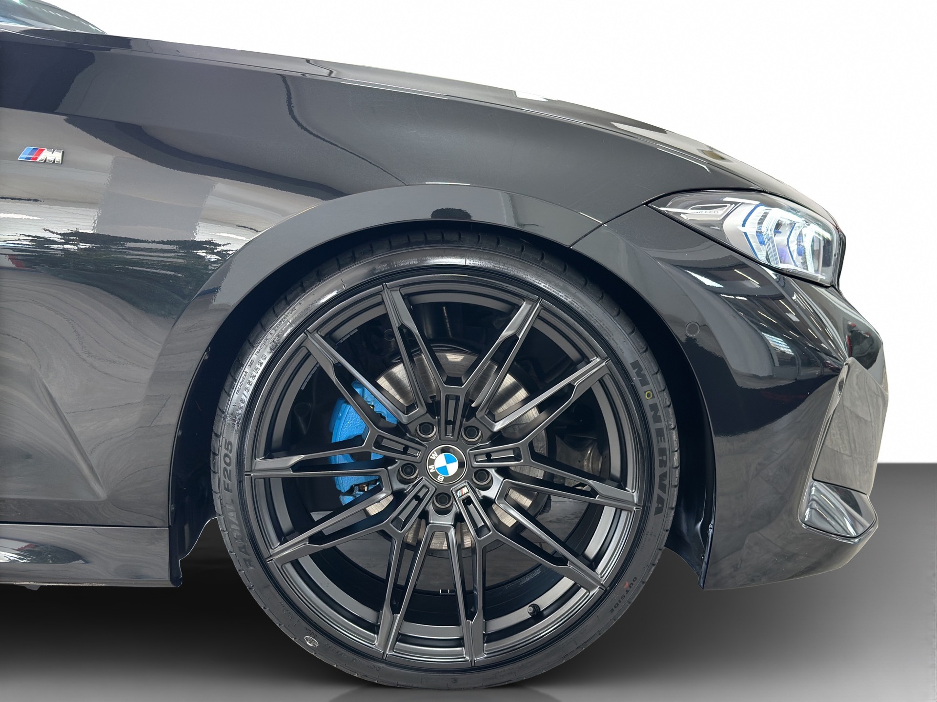 BMW 320d xDrive 48V Steptronic M Sport-image-5