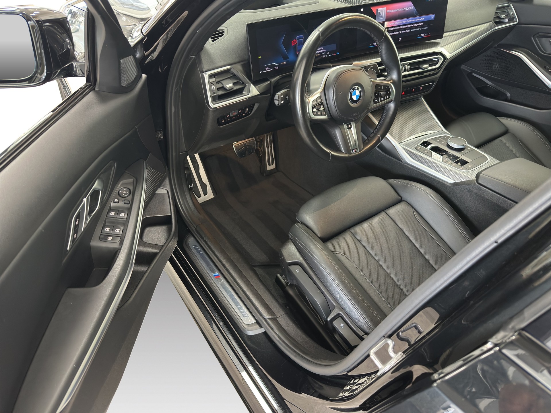 BMW 320d xDrive 48V Steptronic M Sport-image-17