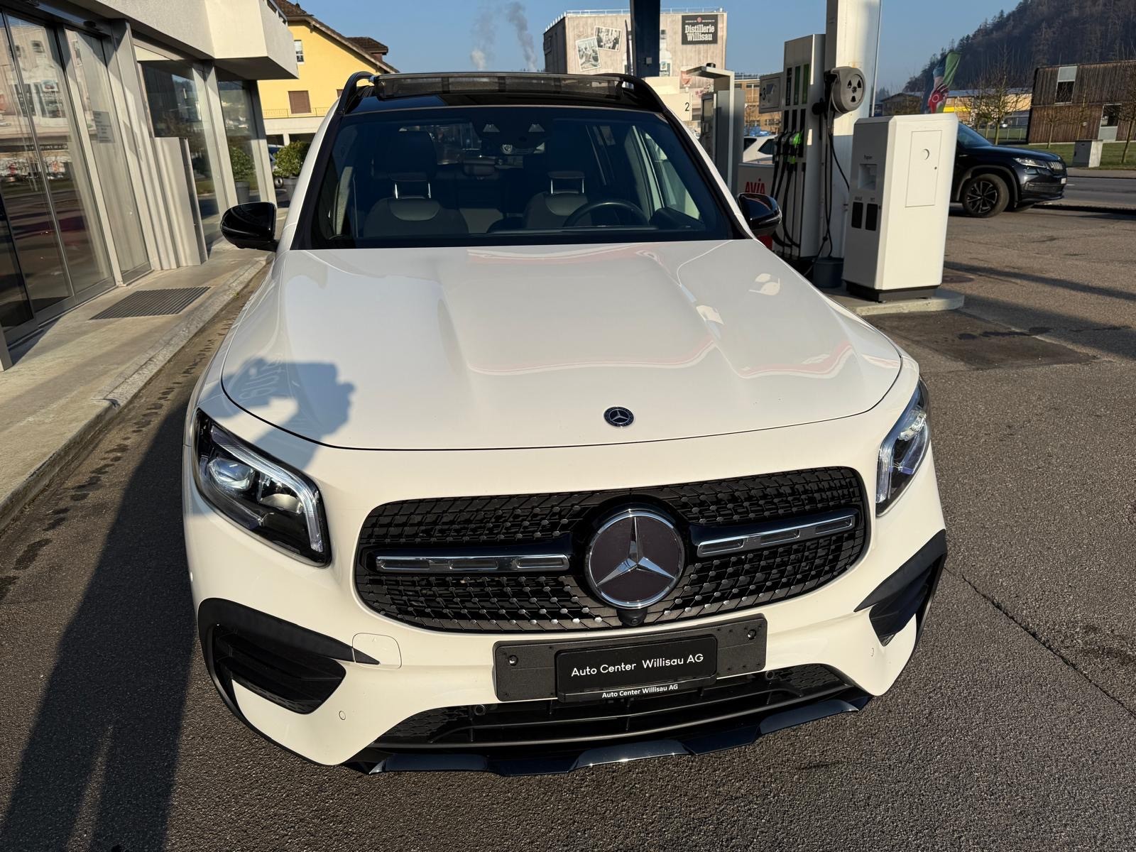MERCEDES-BENZ GLB 250 4Matic AMG Line 8G-Tronic-image-18