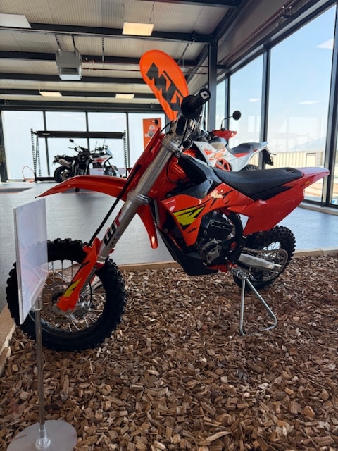 KTM SX-E 5 2026-image-2