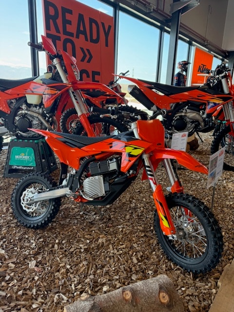 KTM SX-E 5 2026-image-0