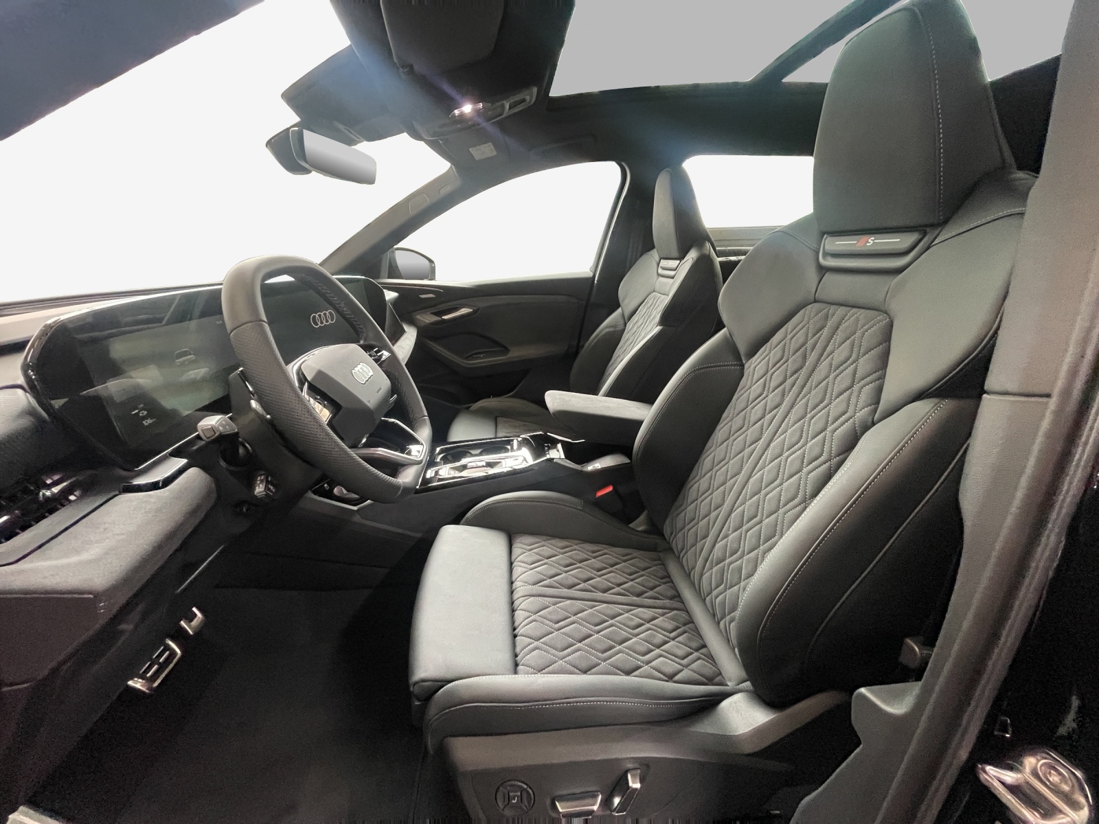 AUDI Q6 e-tron quattro-image-7