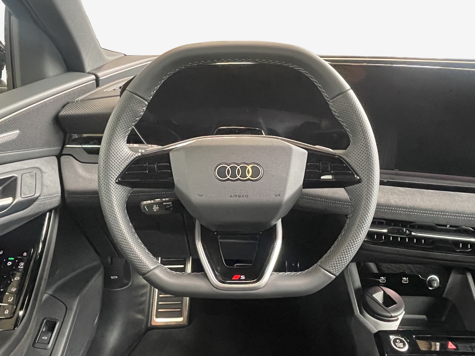 AUDI Q6 e-tron quattro-image-9