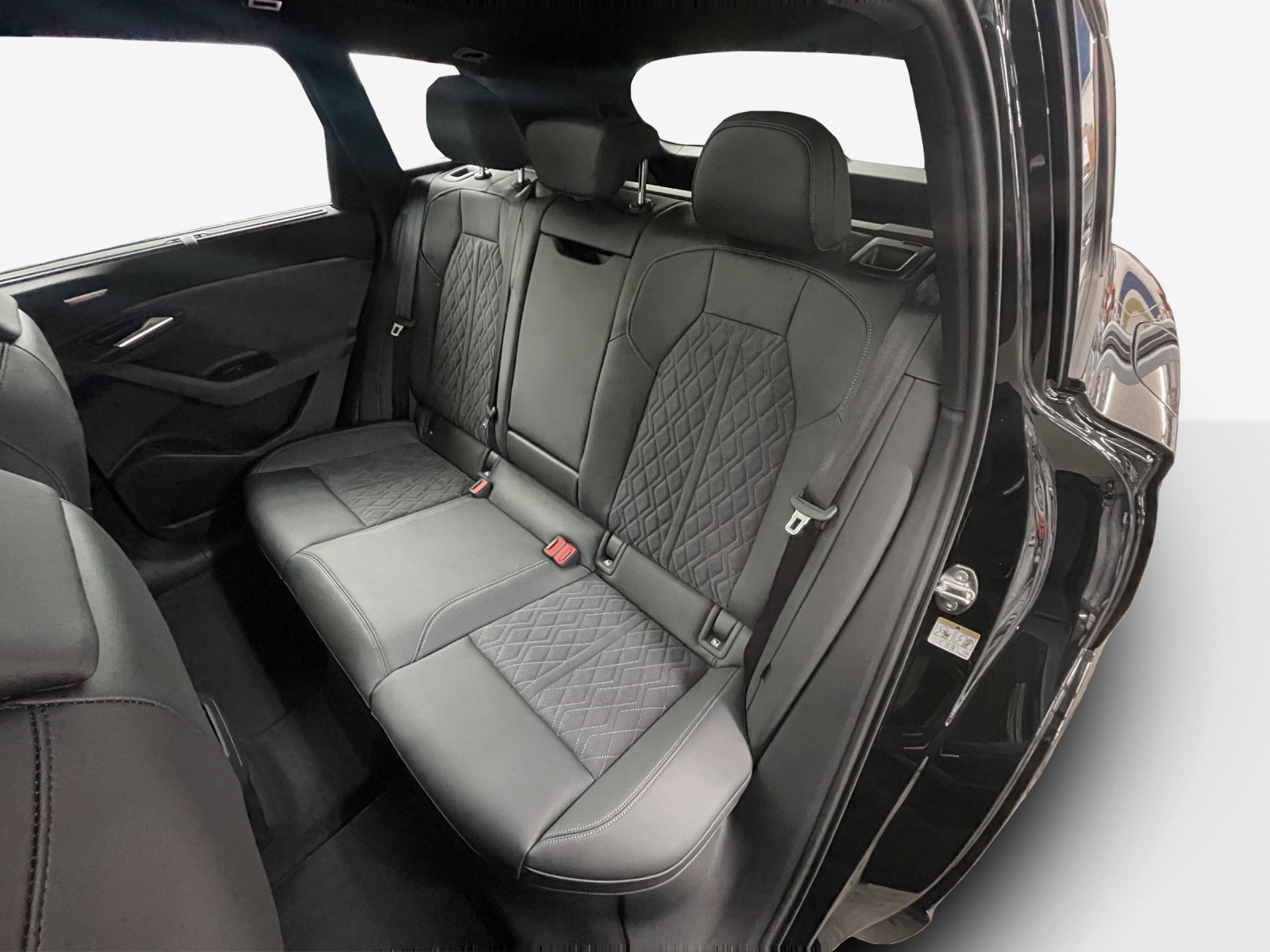 AUDI Q6 e-tron quattro-image-11