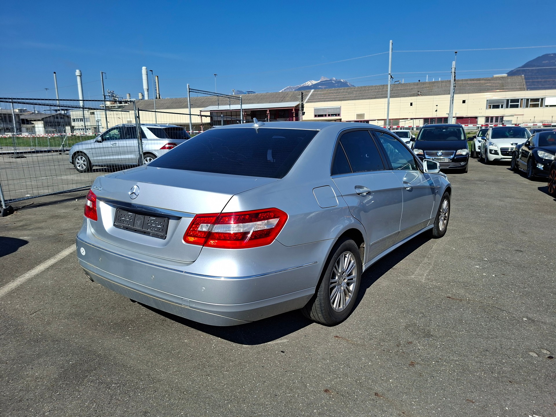 MERCEDES-BENZ E 250 CGI BlueEfficiency Elégance 7G-Tronic-image-1