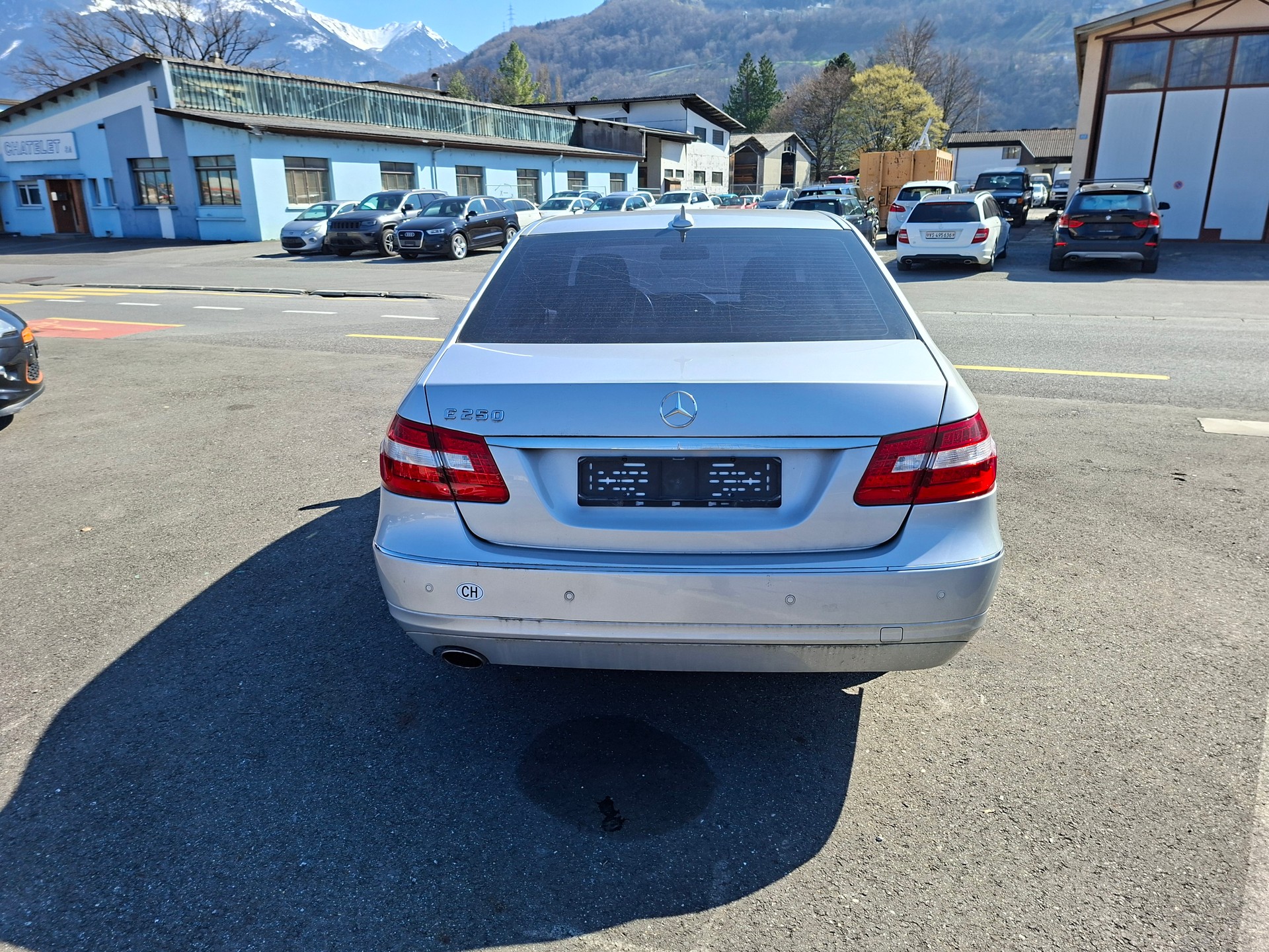 MERCEDES-BENZ E 250 CGI BlueEfficiency Elégance 7G-Tronic-image-3