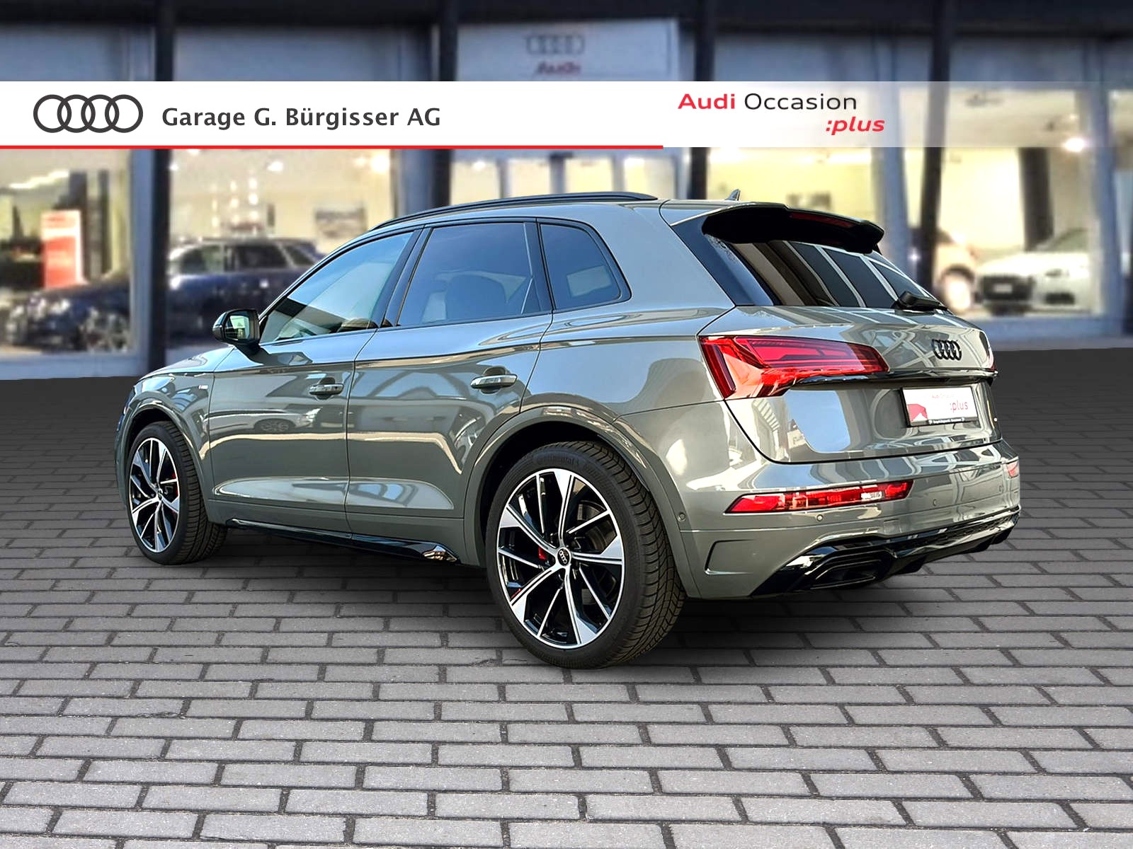 AUDI Q5 40 TDI Black Edition quattro S-tronic Chronosgrau Metallic-showroom-element-3