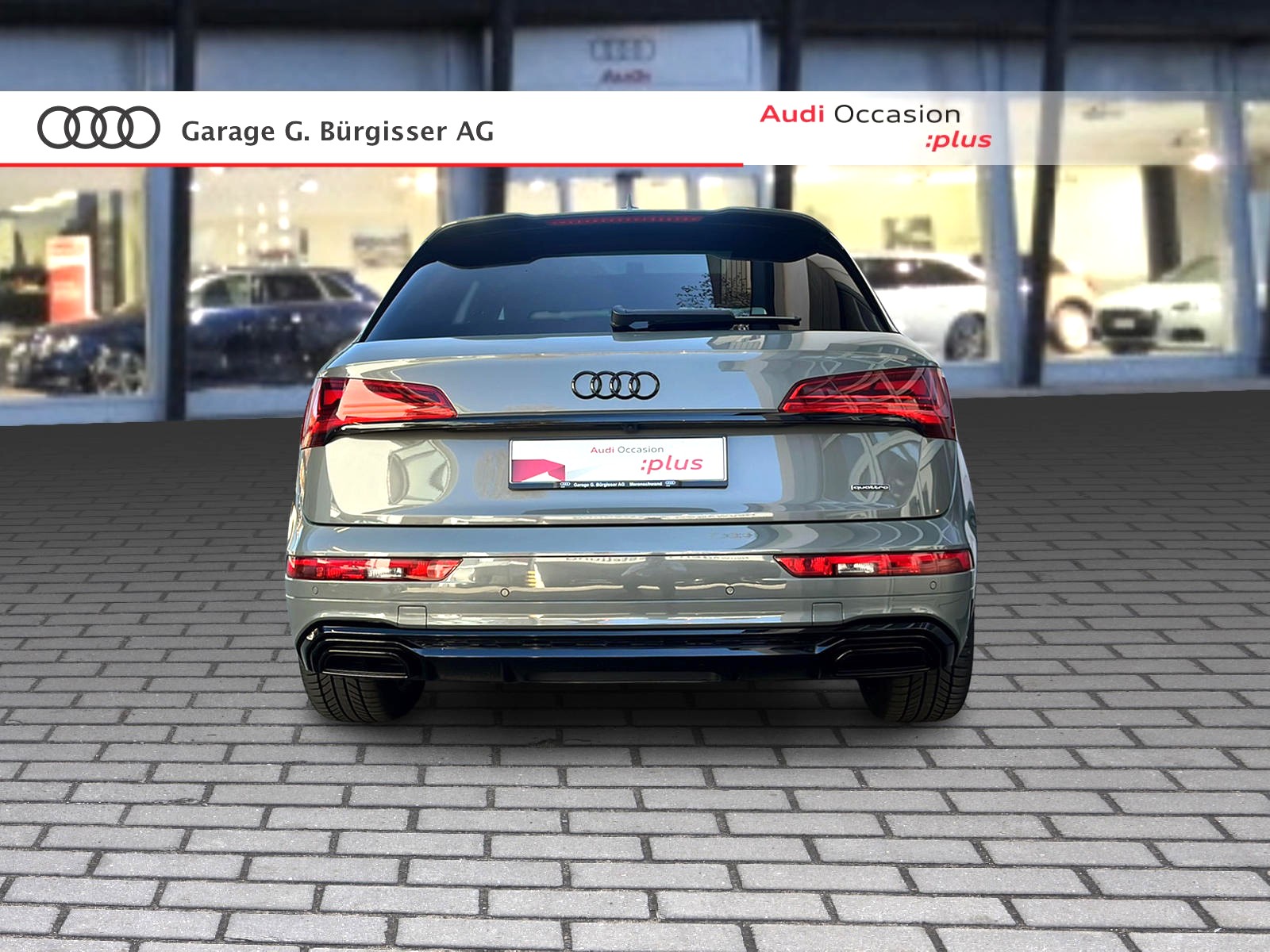 AUDI Q5 40 TDI Black Edition quattro S-tronic Chronosgrau Metallic-image-4