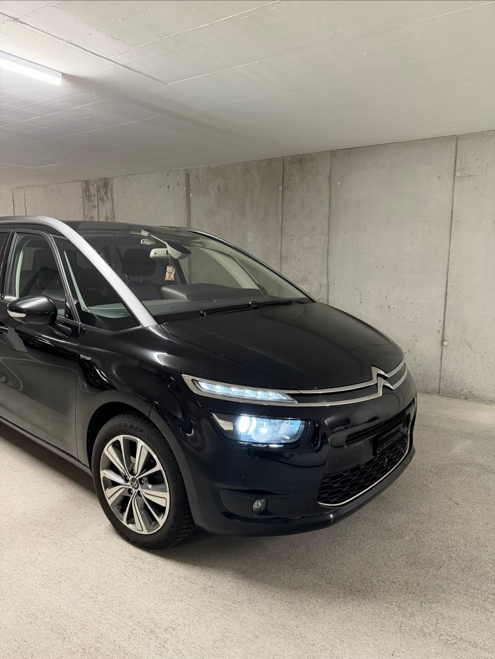 CITROEN Grand C4 Picasso 2.0 BlueHDi Exclusive Automatic-image-1