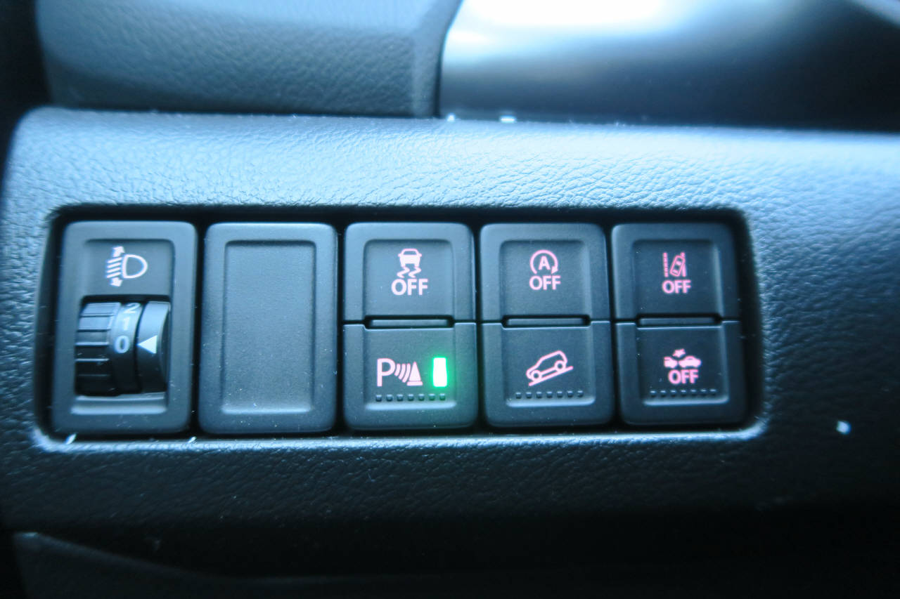 SUZUKI Vitara 1.4 T Sakura Hybrid 4x4-image-7