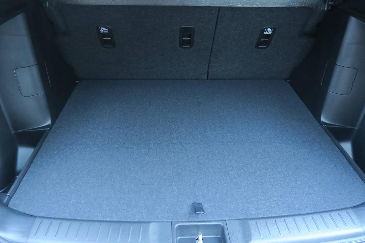 SUZUKI Vitara 1.4 T Sakura Hybrid 4x4-image-14