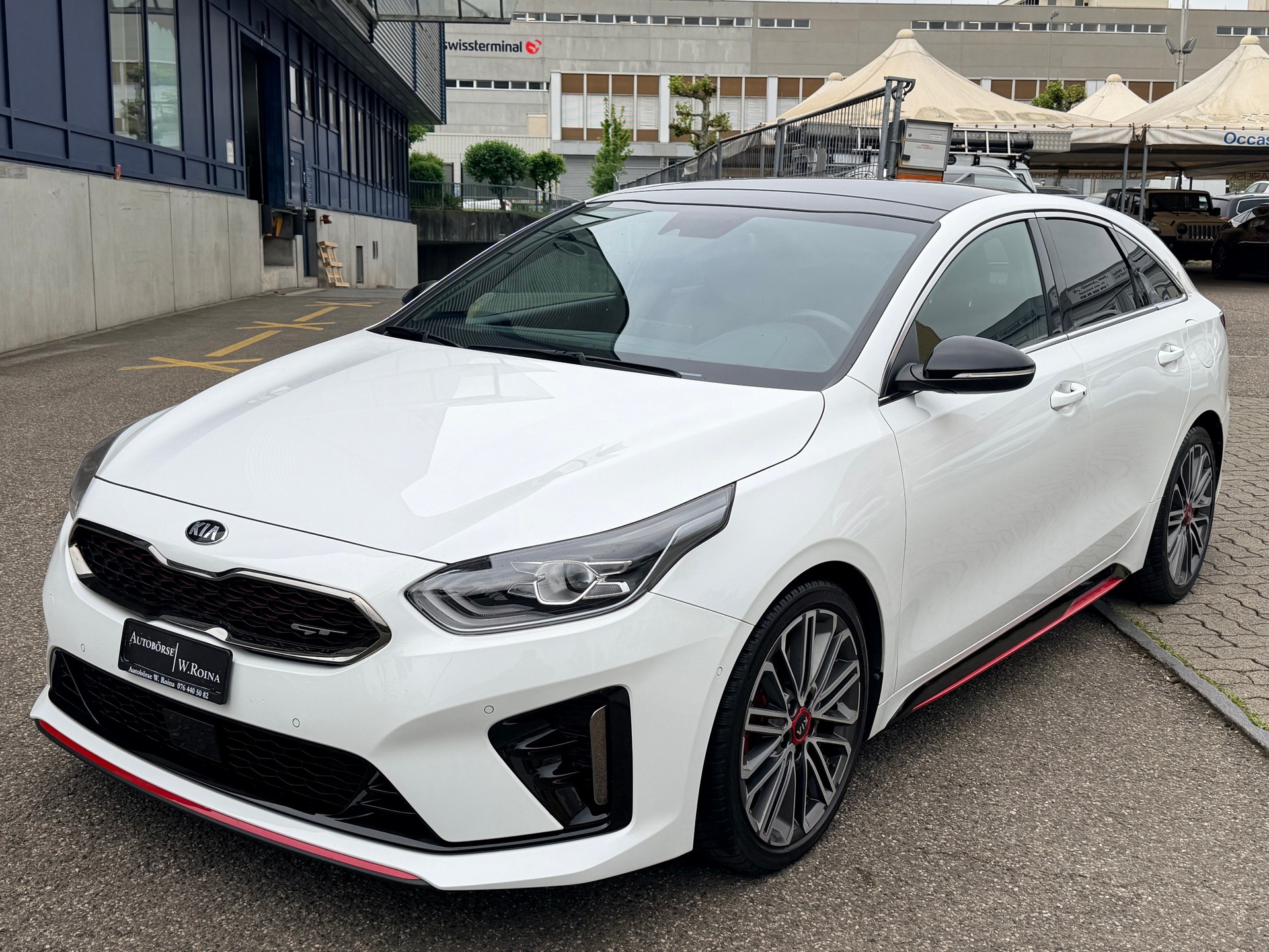 KIA ProCeed 1.6 T-GDi GT DCT-image-6