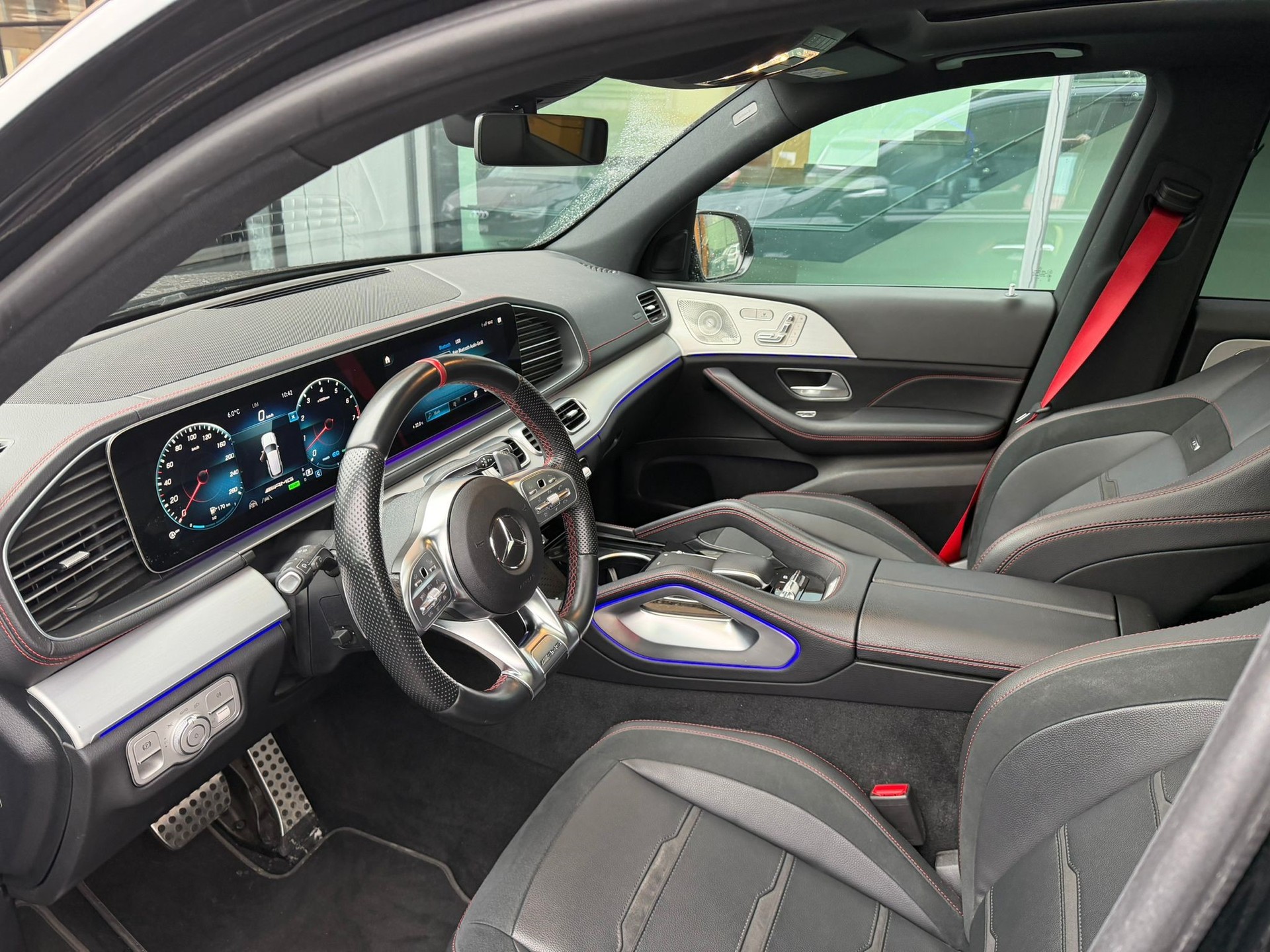 MERCEDES-BENZ GLE 53 AMG 4matic+-image-8