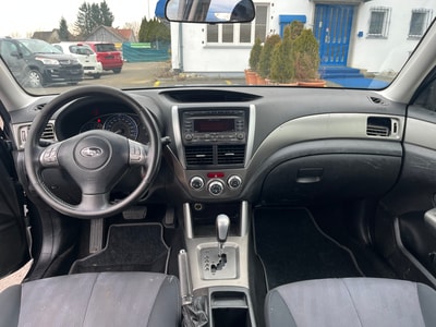 SUBARU Forester 2.0XS Comfort Automatic-image-9