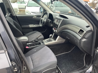 SUBARU Forester 2.0XS Comfort Automatic-image-7