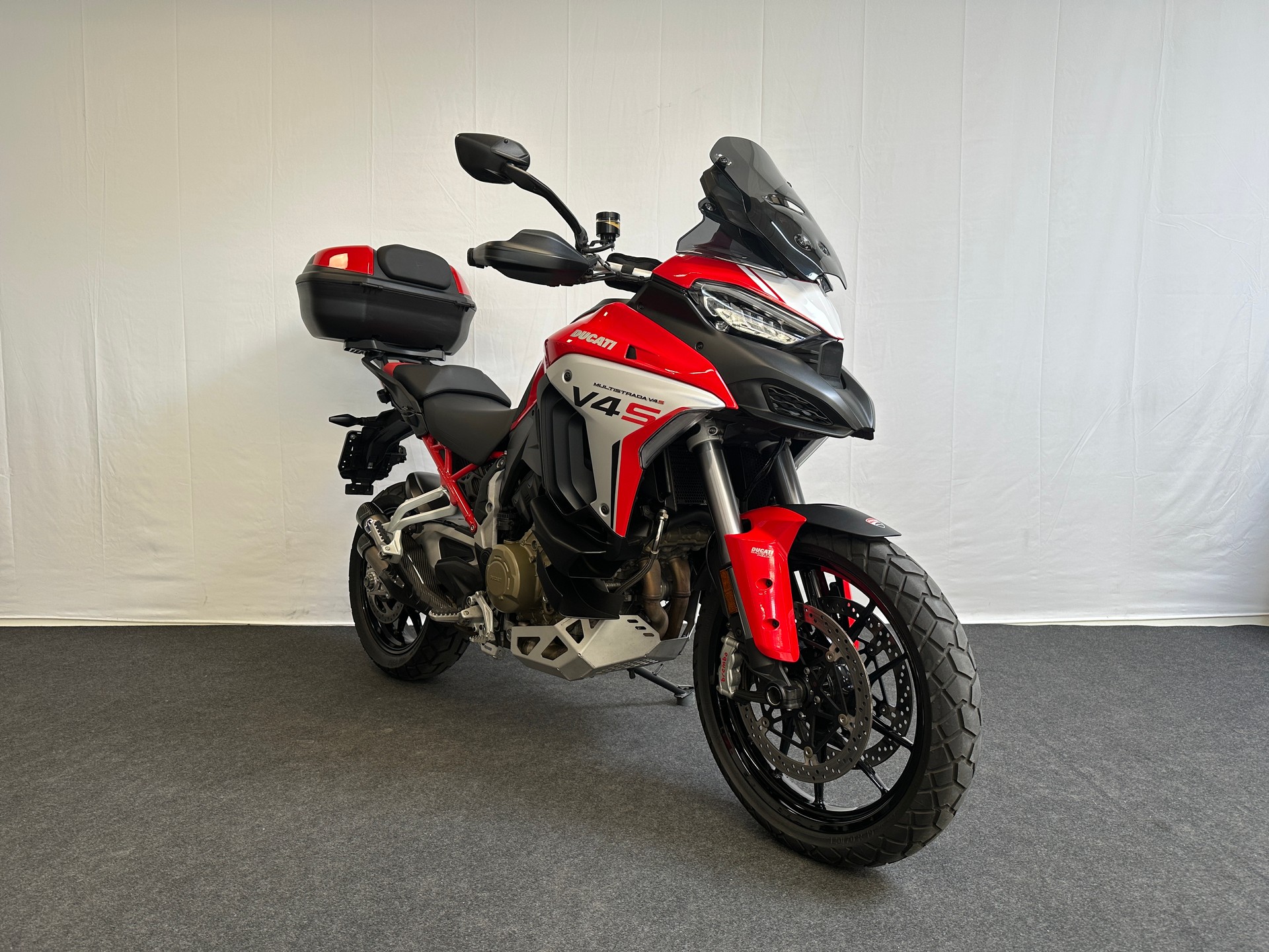 DUCATI Multistrada V4 S Travel & Radar-image-3