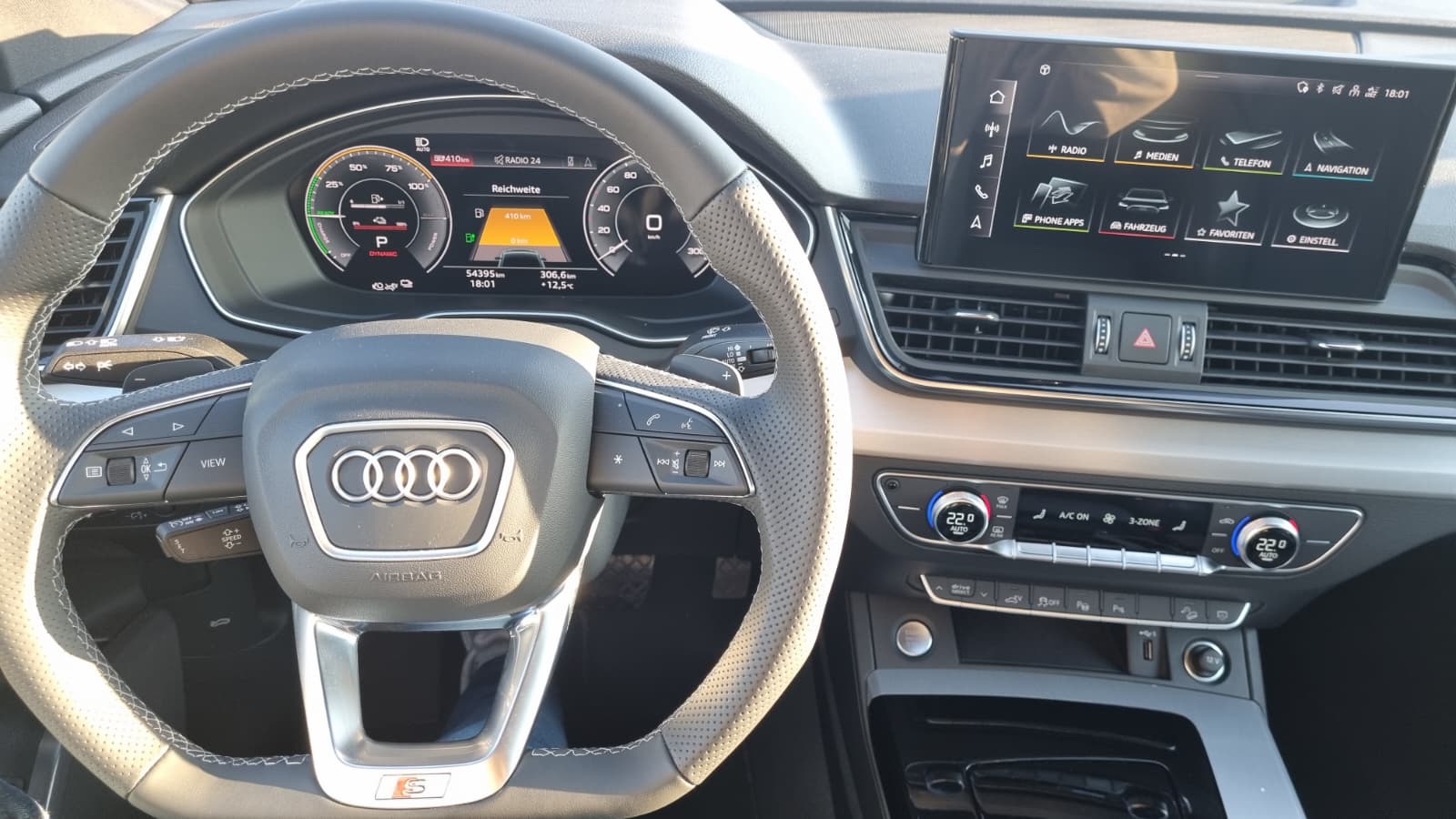 AUDI Q5 Sportback 50 TFSI e PHEV S line quattro S-tronic-image-9