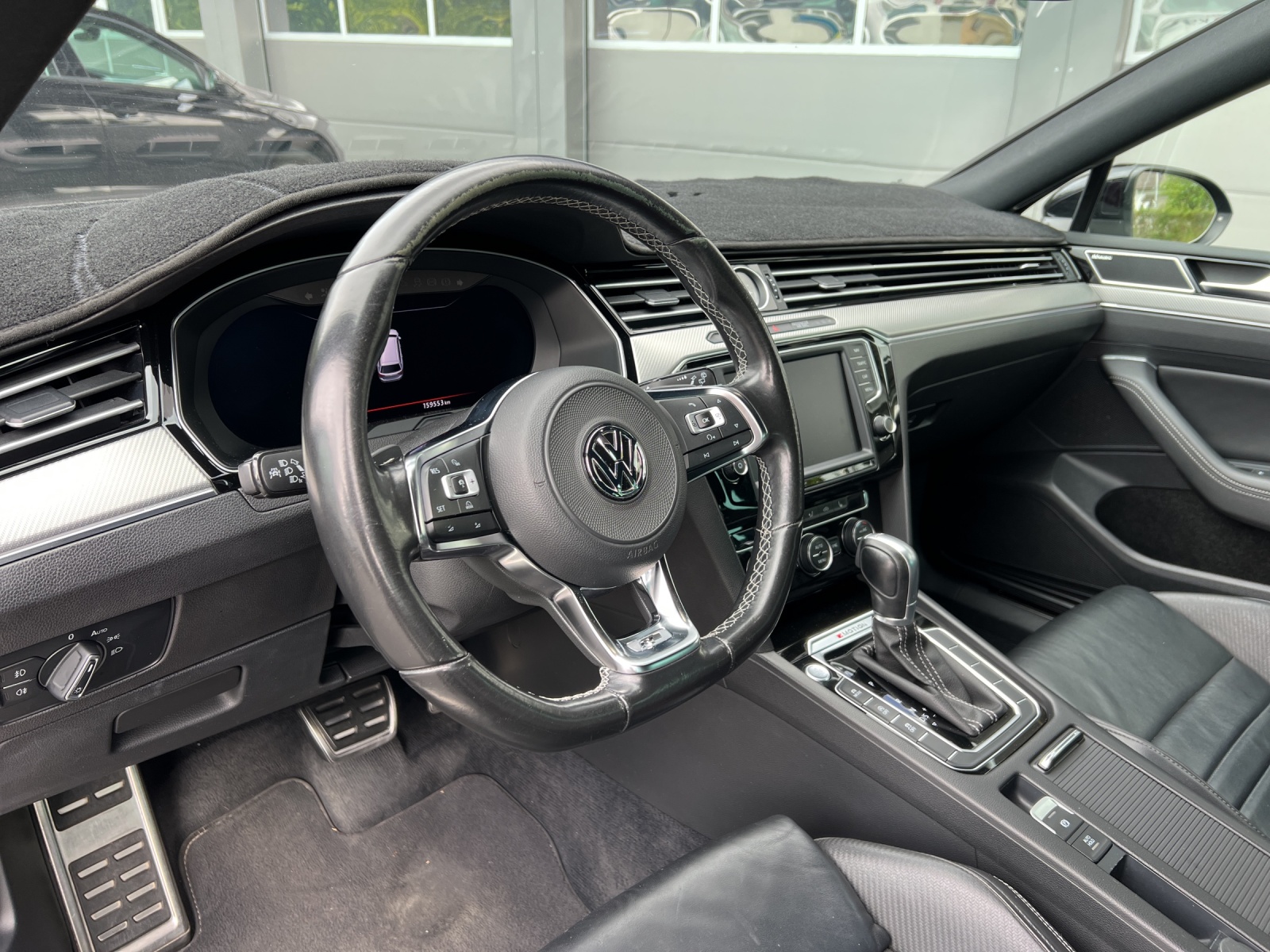 VW Passat Variant 2.0 TSI BMT Highline 4Motion DSG / R-Line-image-8