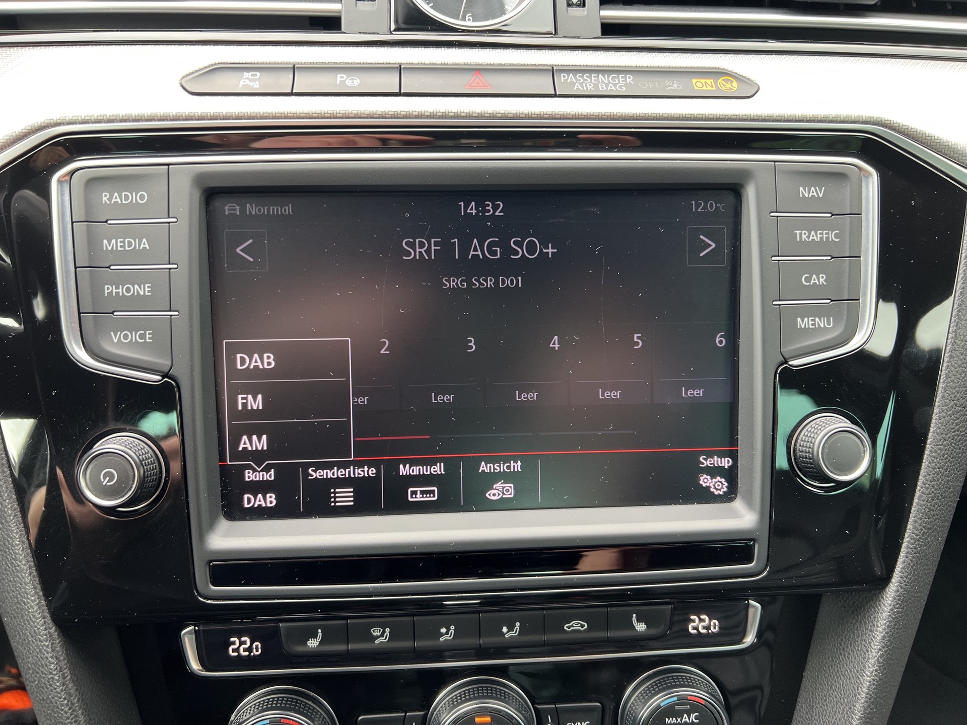 VW Passat Variant 2.0 TSI BMT Highline 4Motion DSG / R-Line-image-9