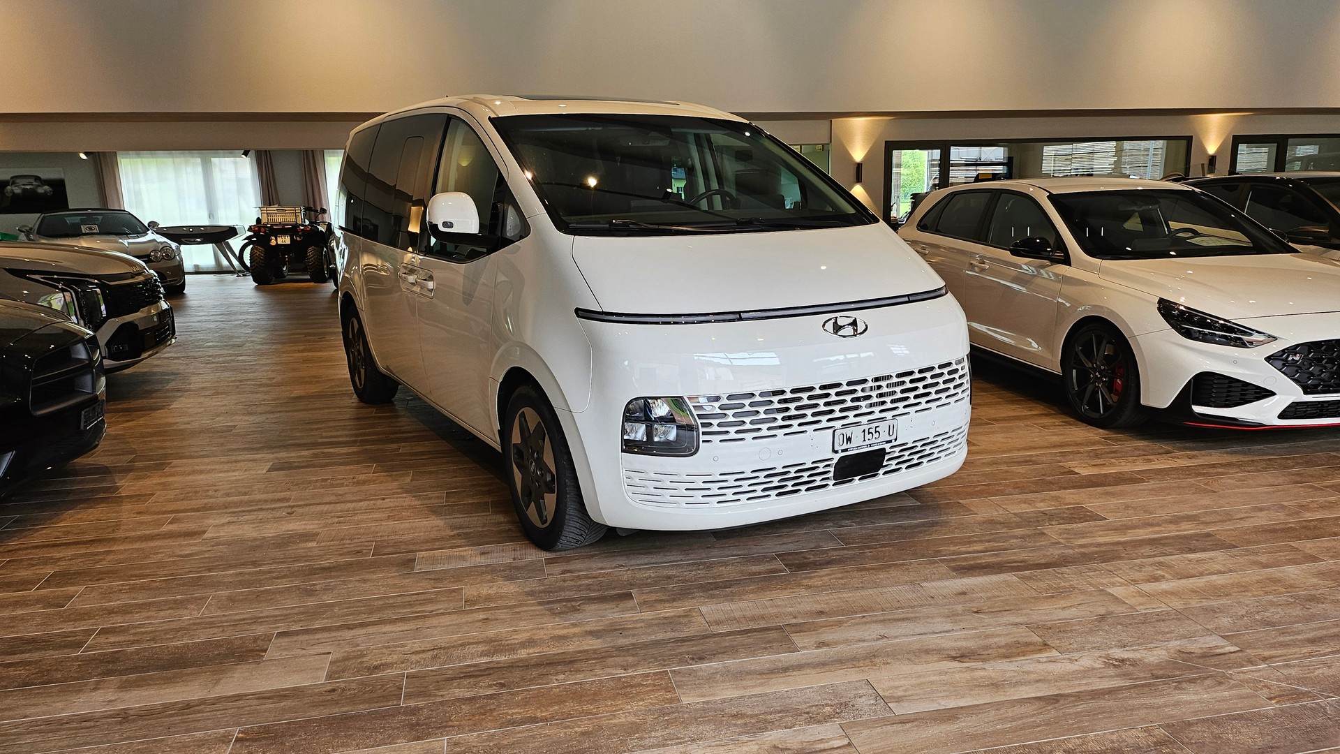 HYUNDAI Staria Wagon 2.2 CRDi Vertex 4WD Voll 9 Plätzer-image-4