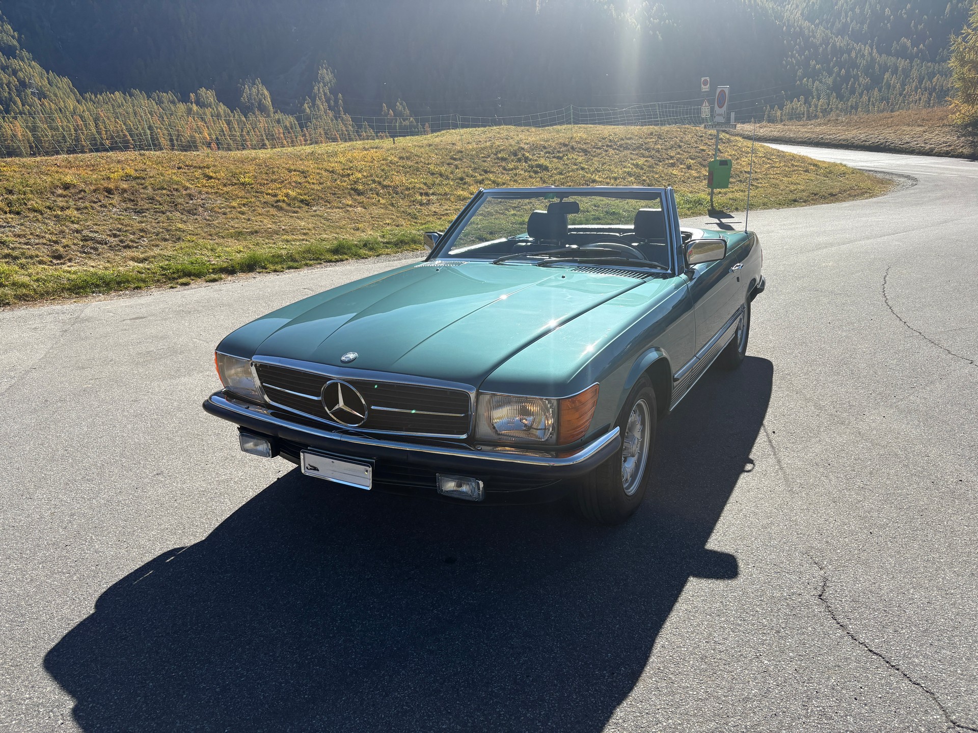 MERCEDES-BENZ 280 SL-image-1