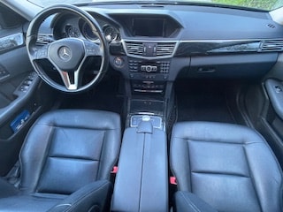 MERCEDES-BENZ E 350 V6 BlueEF Avantg. 4matic-image-4