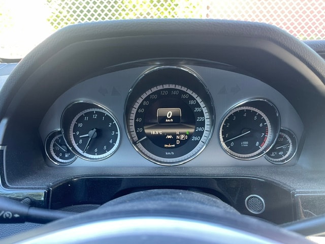 MERCEDES-BENZ E 350 V6 BlueEF Avantg. 4matic-image-3