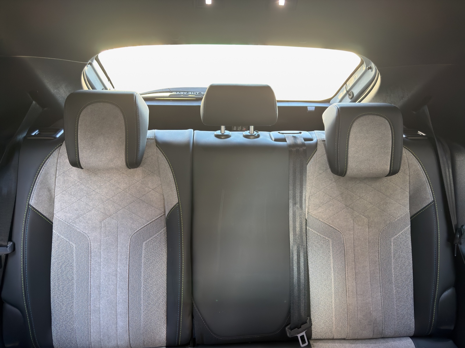 PEUGEOT 208 Elektrik GT-image-17