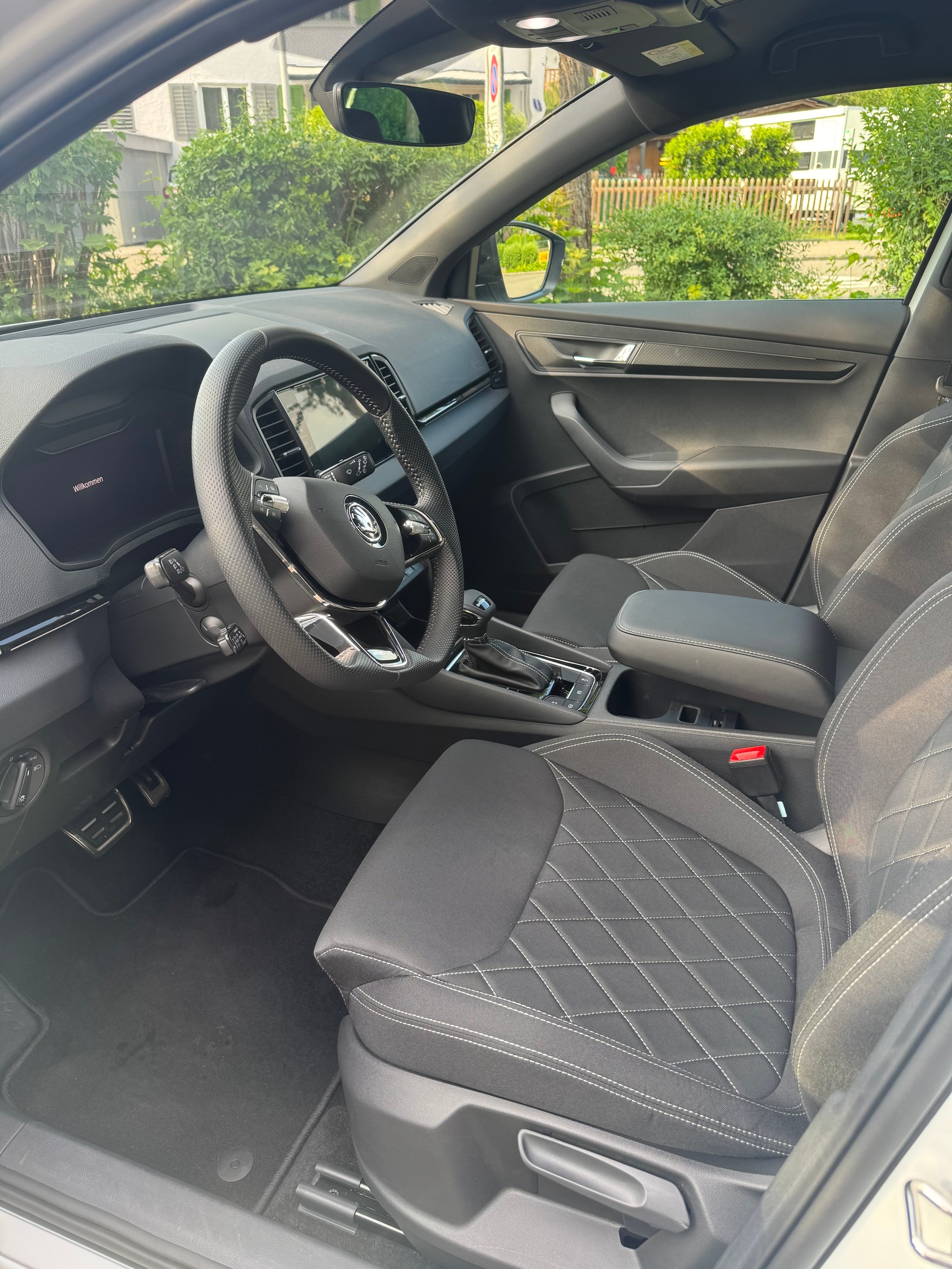 SKODA 1.5 TSI SportLine DSG-image-6