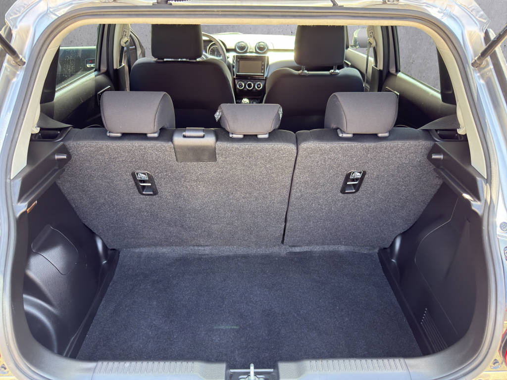 SUZUKI Swift 1.2 Compact+ Hybrid 4x4-image-12