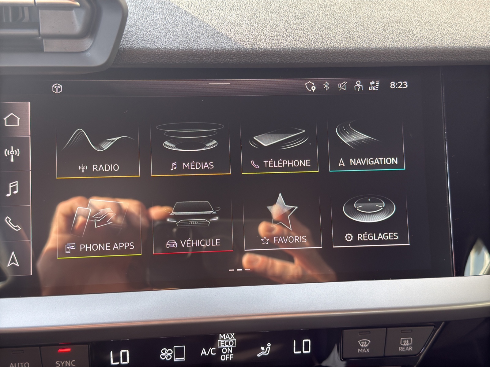 AUDI A3 Sportback 35 TFSI Attraction S-tronic-image-15