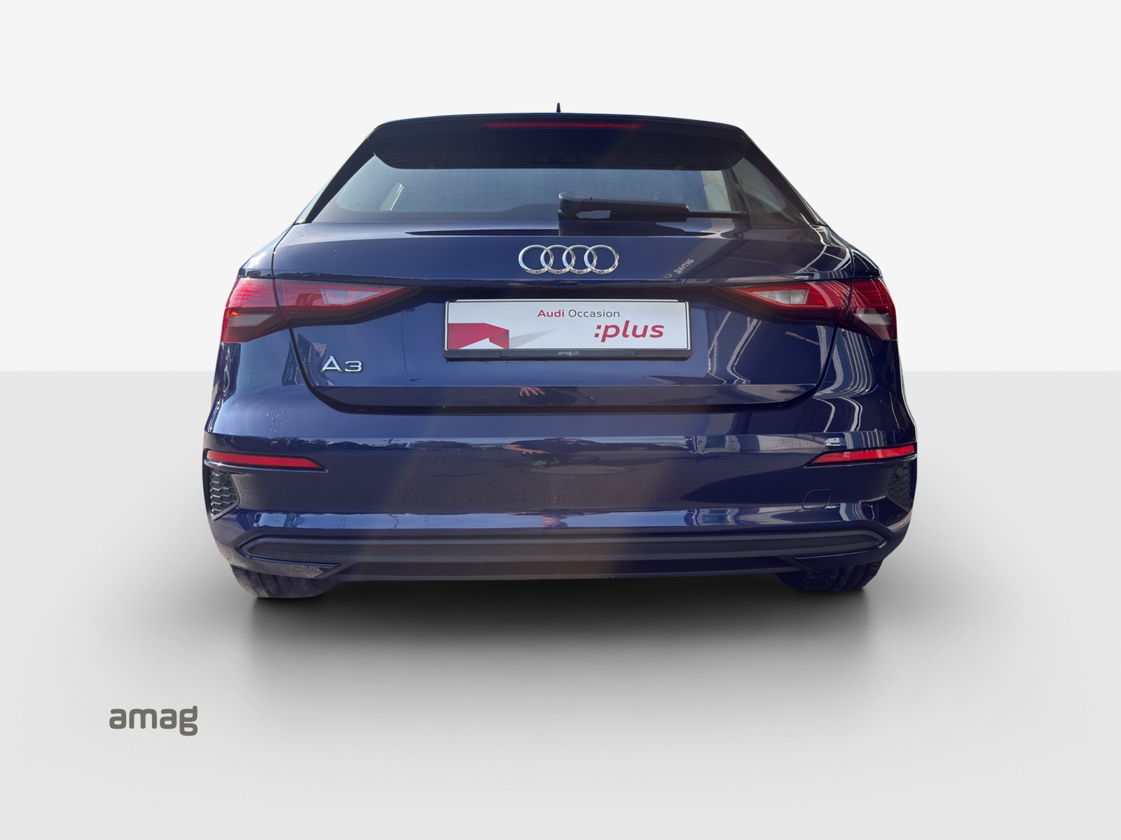 AUDI A3 Sportback 35 TFSI Attraction S-tronic-image-3