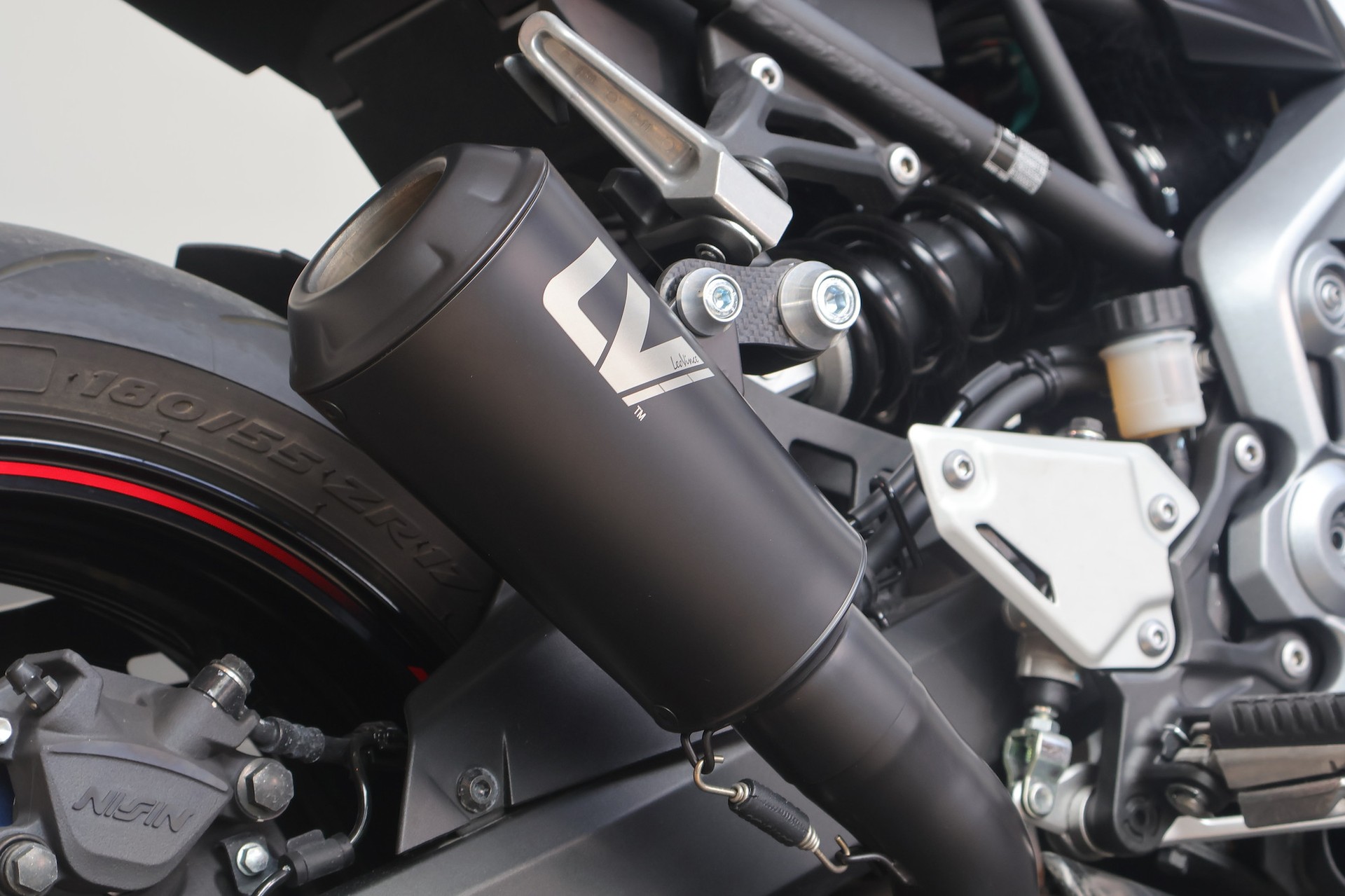 KAWASAKI Z900-image-7